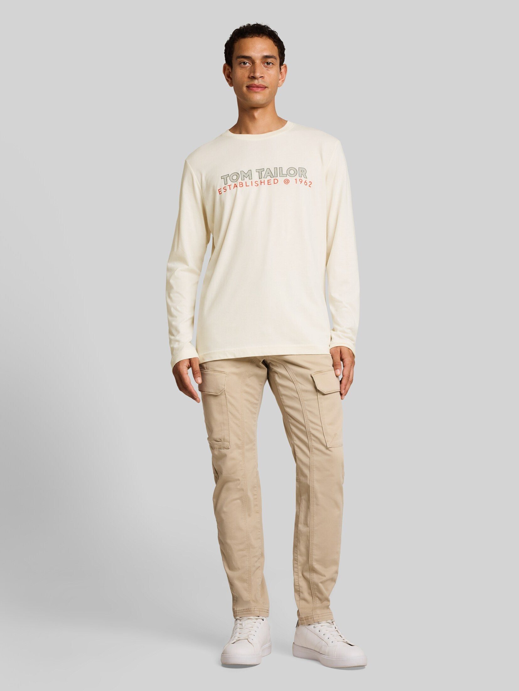 TOM TAILOR Langarmshirt T-Shirt (im Einserpack) Langarmshirt mit Logo-Print – Bild 5 von 5