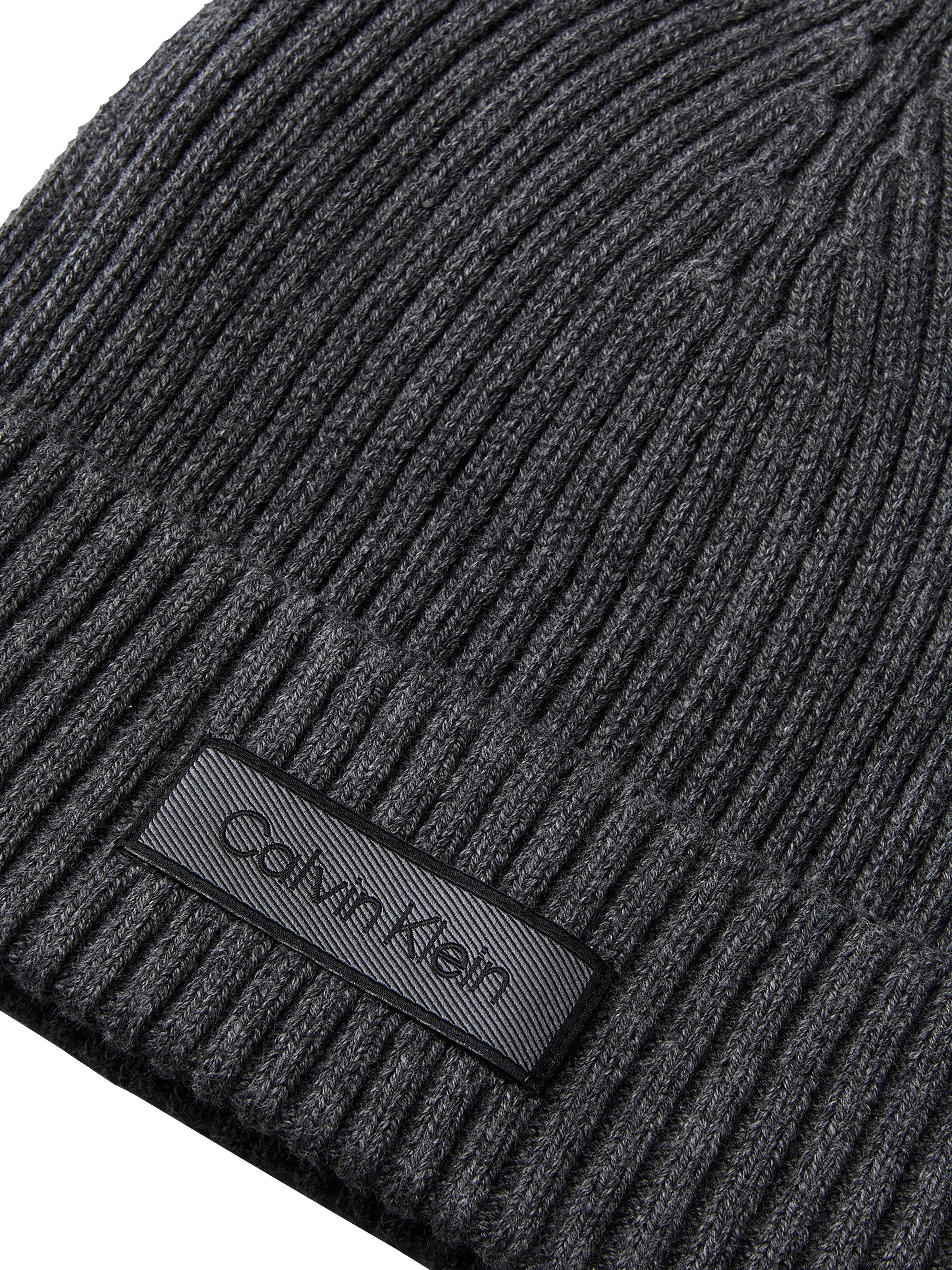 Calvin Klein Jeans Strickmütze mit Markenlogo – Bild 3 von 3