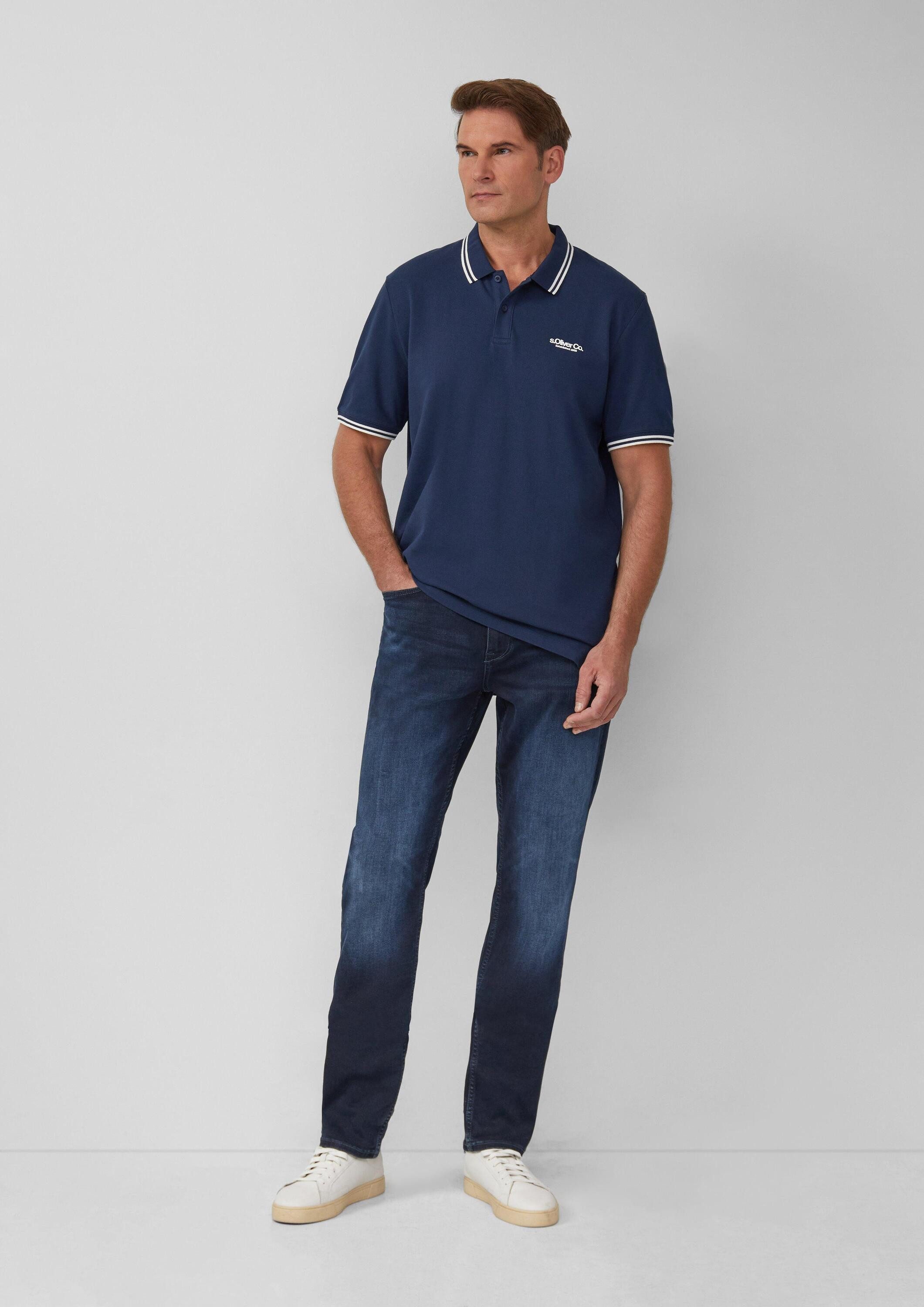 s.Oliver Kurzarmshirt Polo-Shirt Piqué-Poloshirt mit Kontrastdetails und Logo