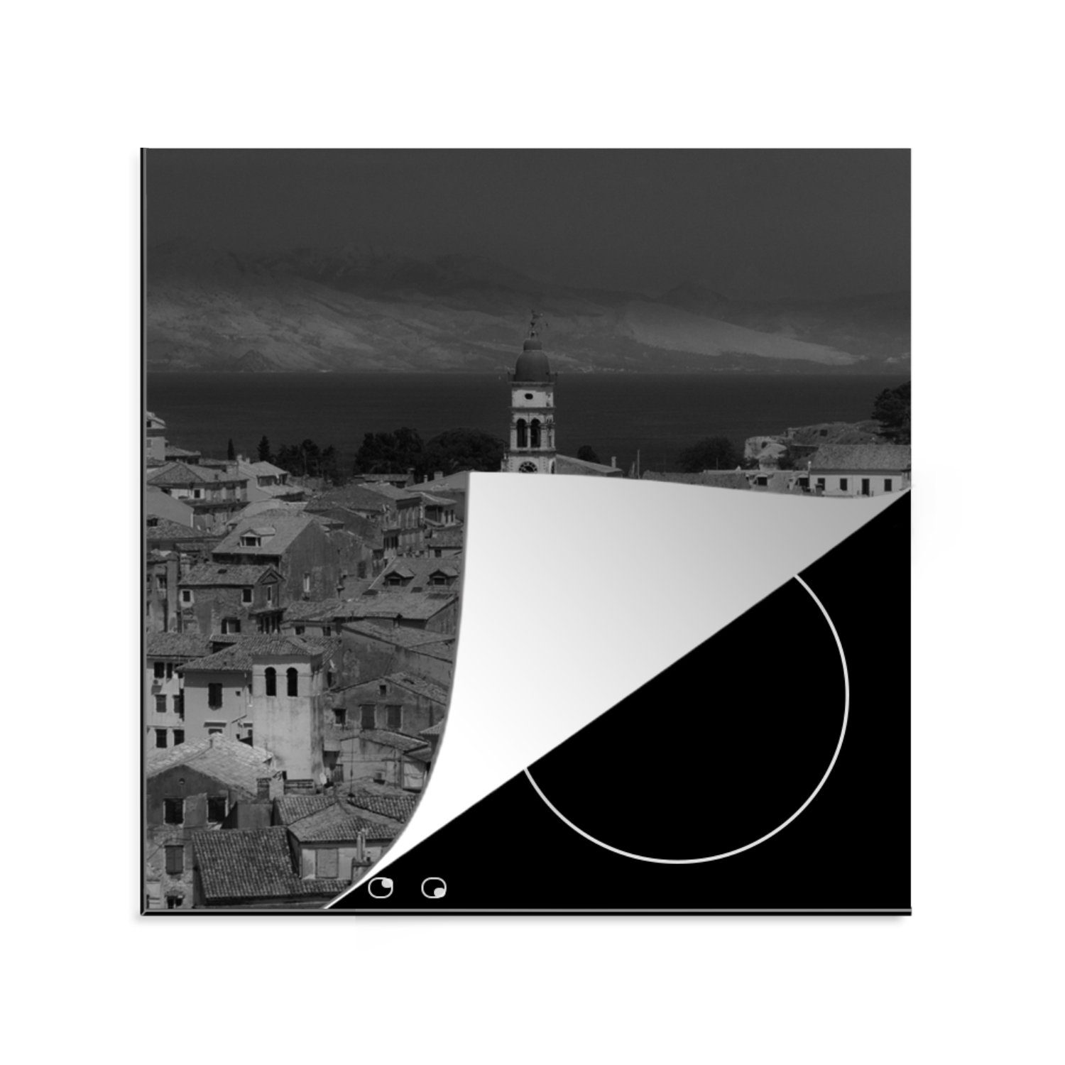 MuchoWow Herdblende-/Abdeckplatte Korfu - Griechenland - Architektur - Schwarz - Weiß, Vinyl, (1 tlg), 78x78 cm, Ceranfeldabdeckung, Arbeitsplatte für küche