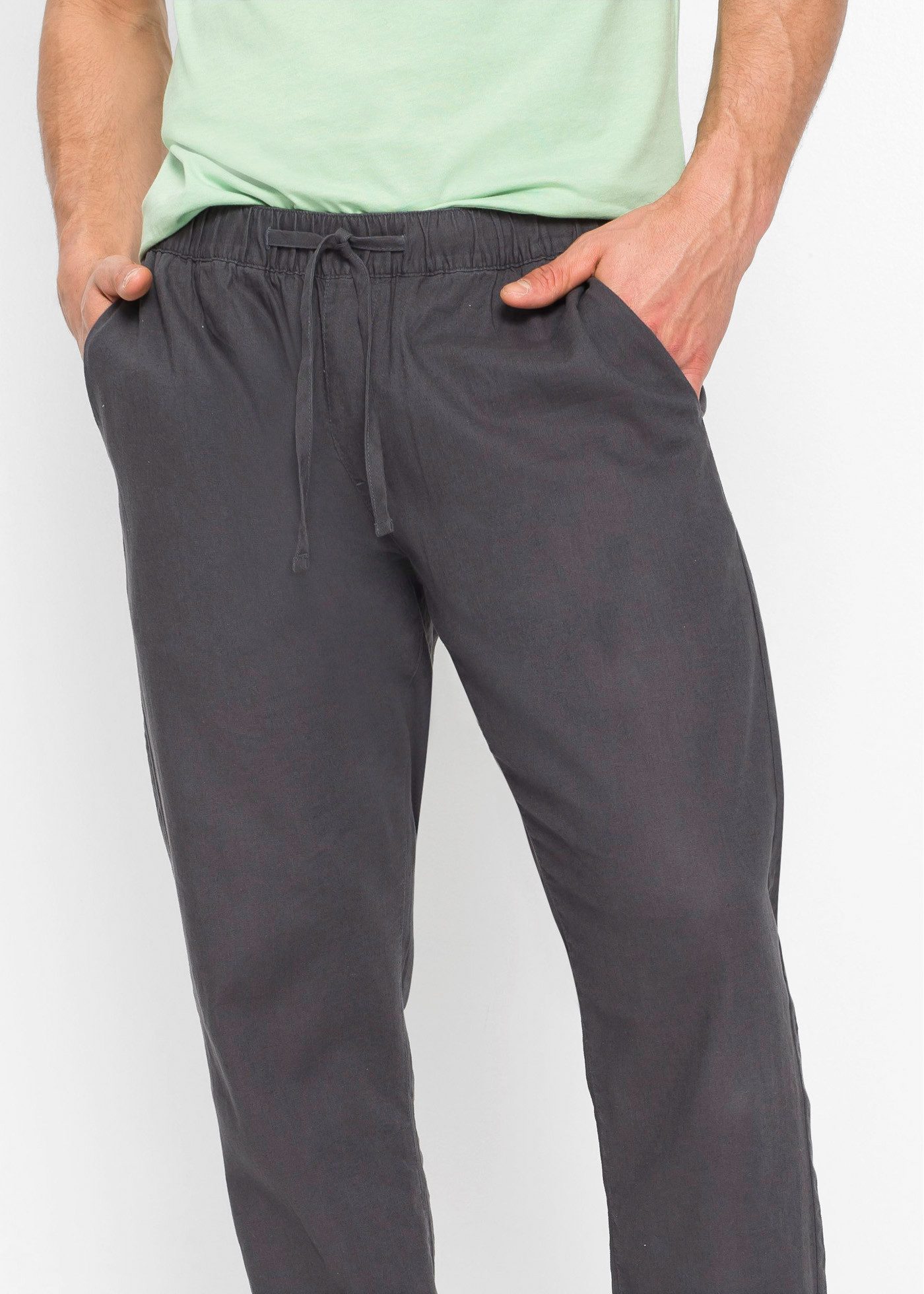 bonprix Schlupfhose aus Leinen und Baumwolle, mit Eingrifftaschen und Gesäßtaschen – Bild 4 von 5