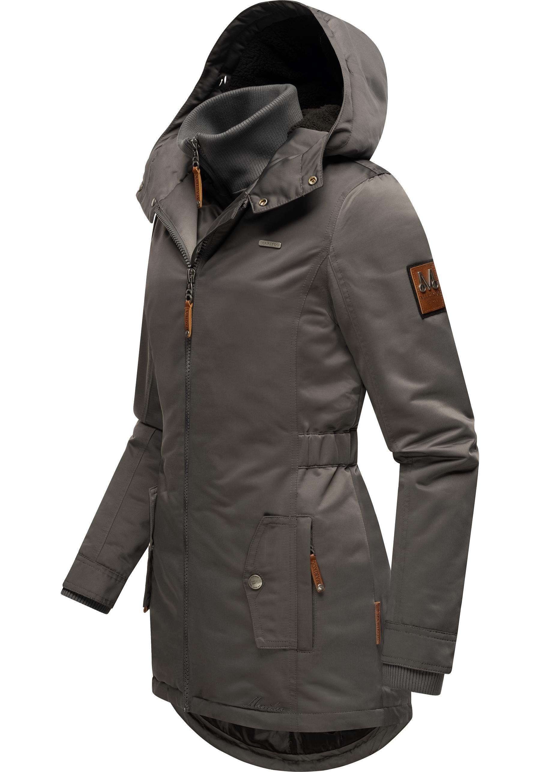 Marikoo Wintermantel Sanakoo schicker Damen Kurzmantel mit Kunstfellkapuze – Bild 5 von 5