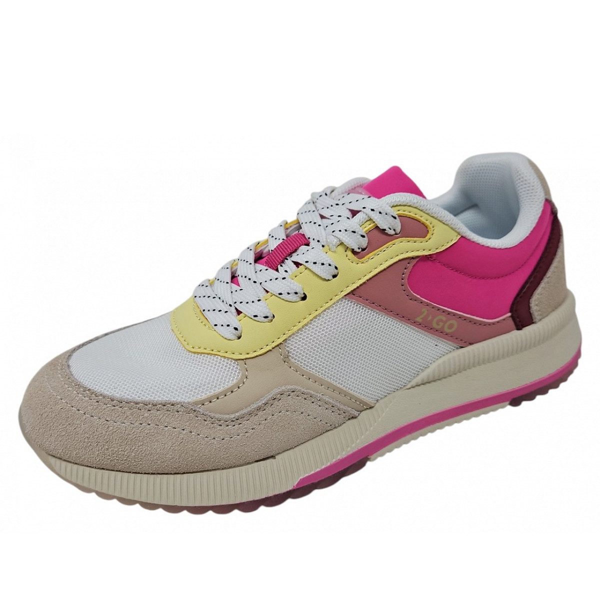 Sneaker
