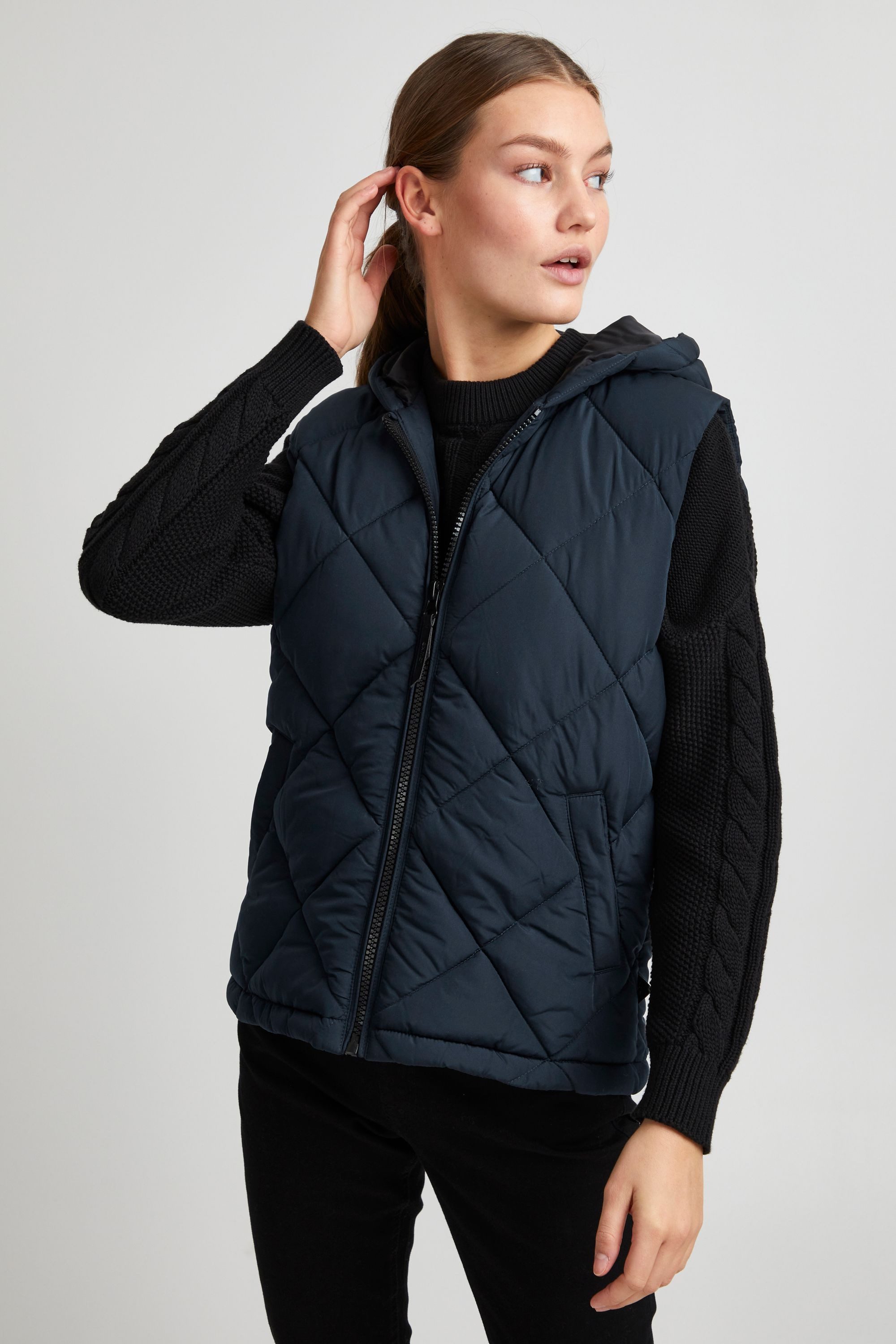 OXMO Steppweste OXStana Moderne Steppweste mit günstig online kaufen