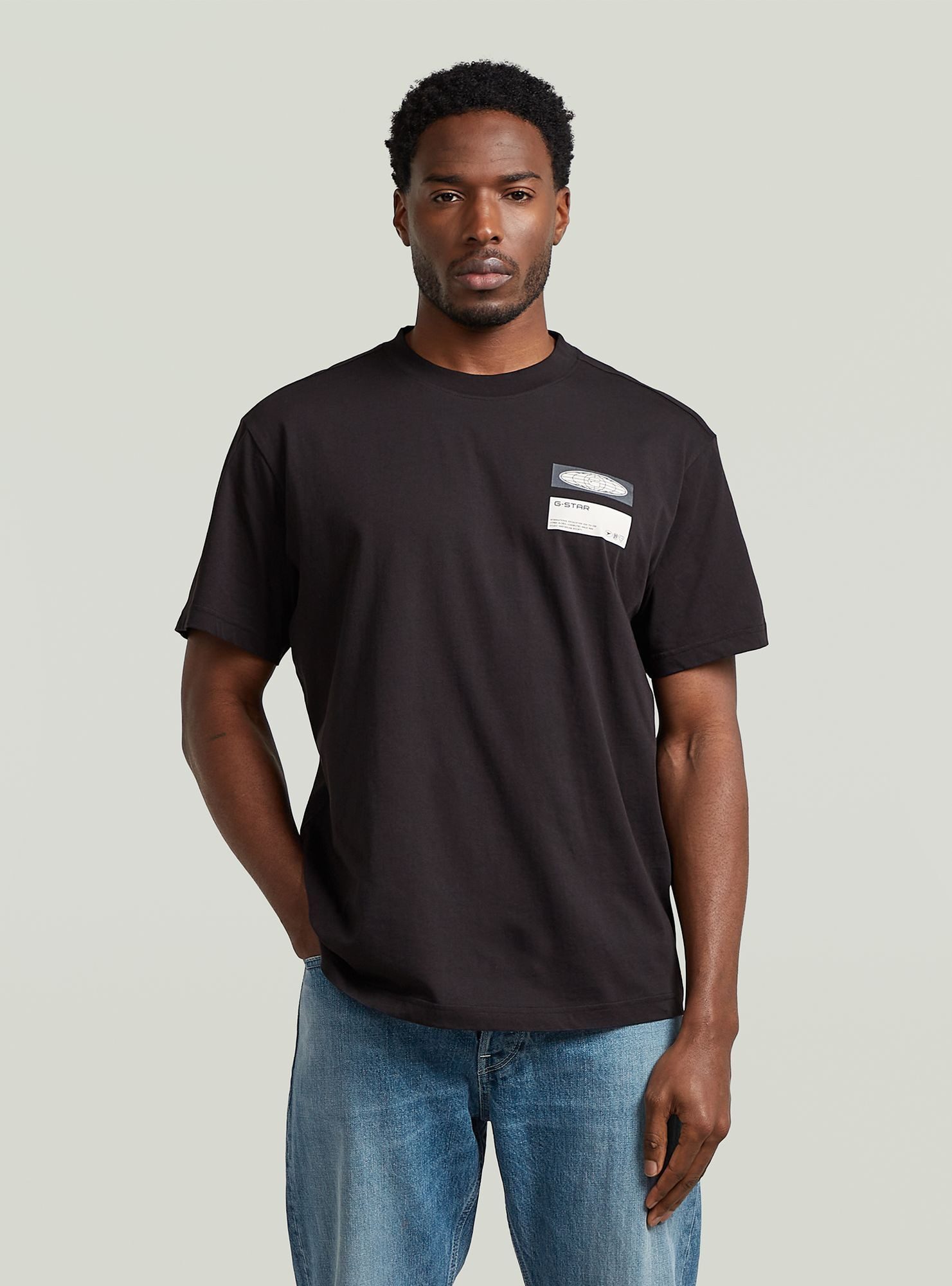 T-Shirt Box Globe Graphic T-Shirt