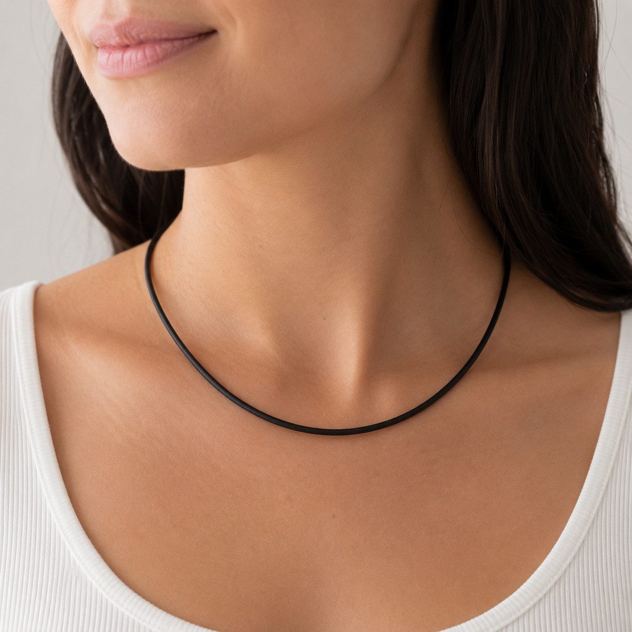 unbespielt Lederband Lederband Schwarz Karabinerverschluss Silberfarben Länge 1m kürzbar, Modeschmuck für Damen und Herren
