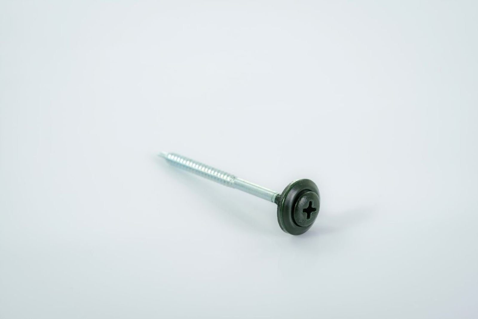 Onduline Dachbahn 100 Stück Spezialschrauben selbstschneidend, Farbe: grün, rund, (100-St), Größe: 3,9 x 60 mm, für Onduline Dachplatten