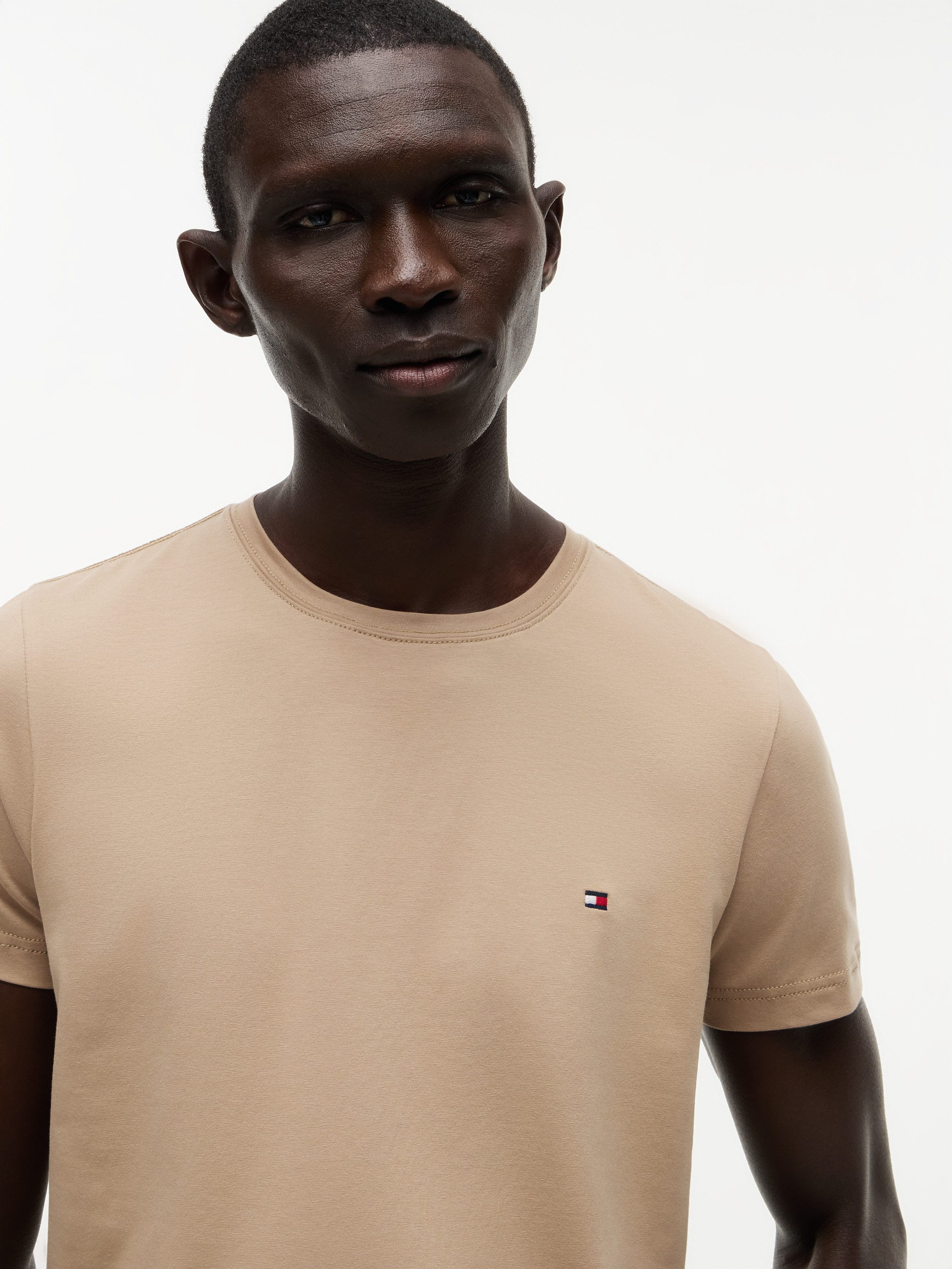 Tommy Hilfiger T-Shirt STRETCH SLIM FIT unifarben, casual, slim fit, Baumwollmix, Rundhals