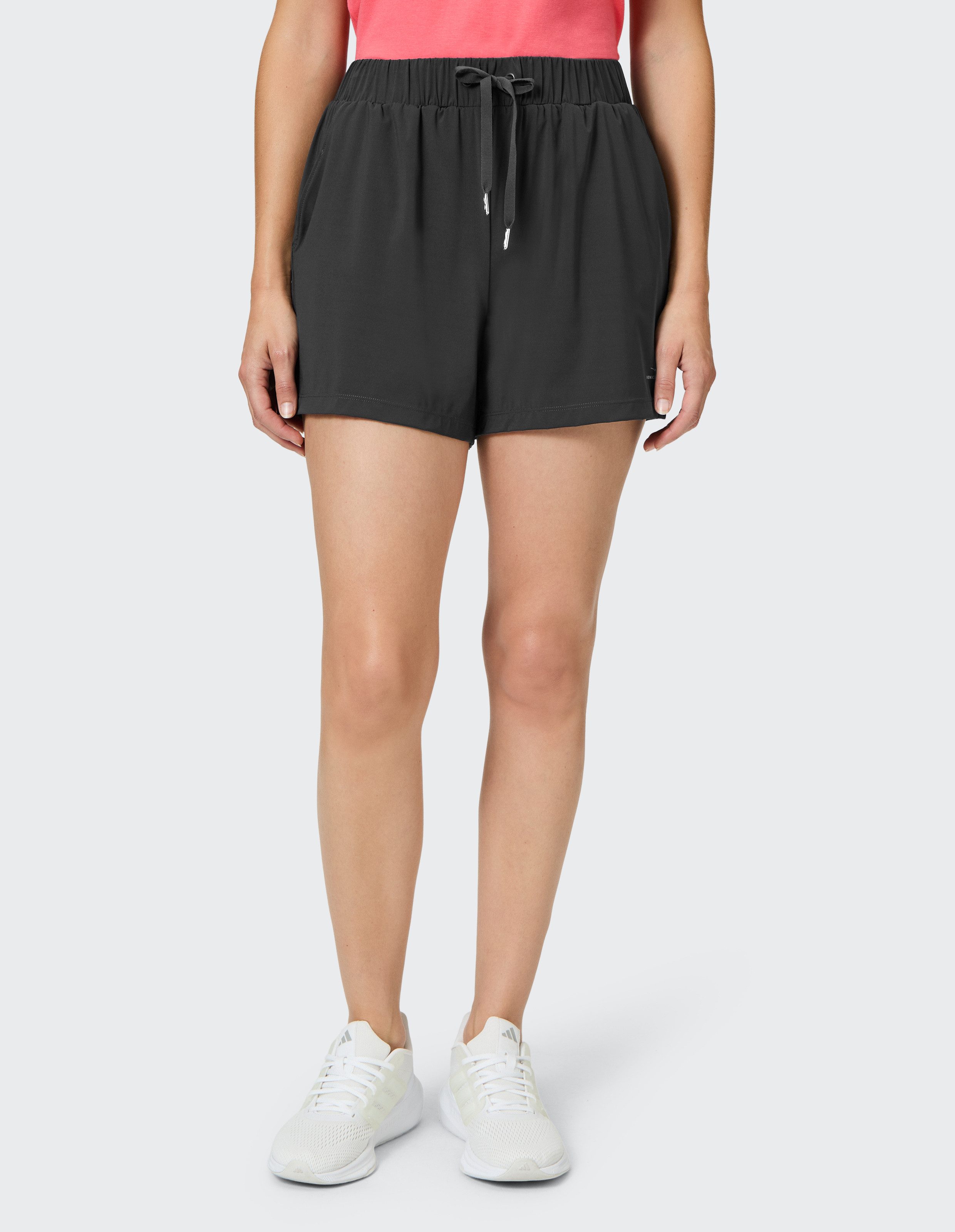 Venice Beach Funktionsshorts TILLY mit Eingrifftaschen, aus elastischem Material, schmale Beinform