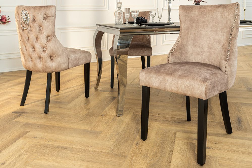 riess-ambiente Esszimmerstuhl CASTLE DELUXE cappuccino/schwarz - Samt, Holzbeine, Löwenkopf-Griff (Einzelartikel, 1 St), glamouröser Stuhl mit Nieten - ideal für Deinen Barock-Look