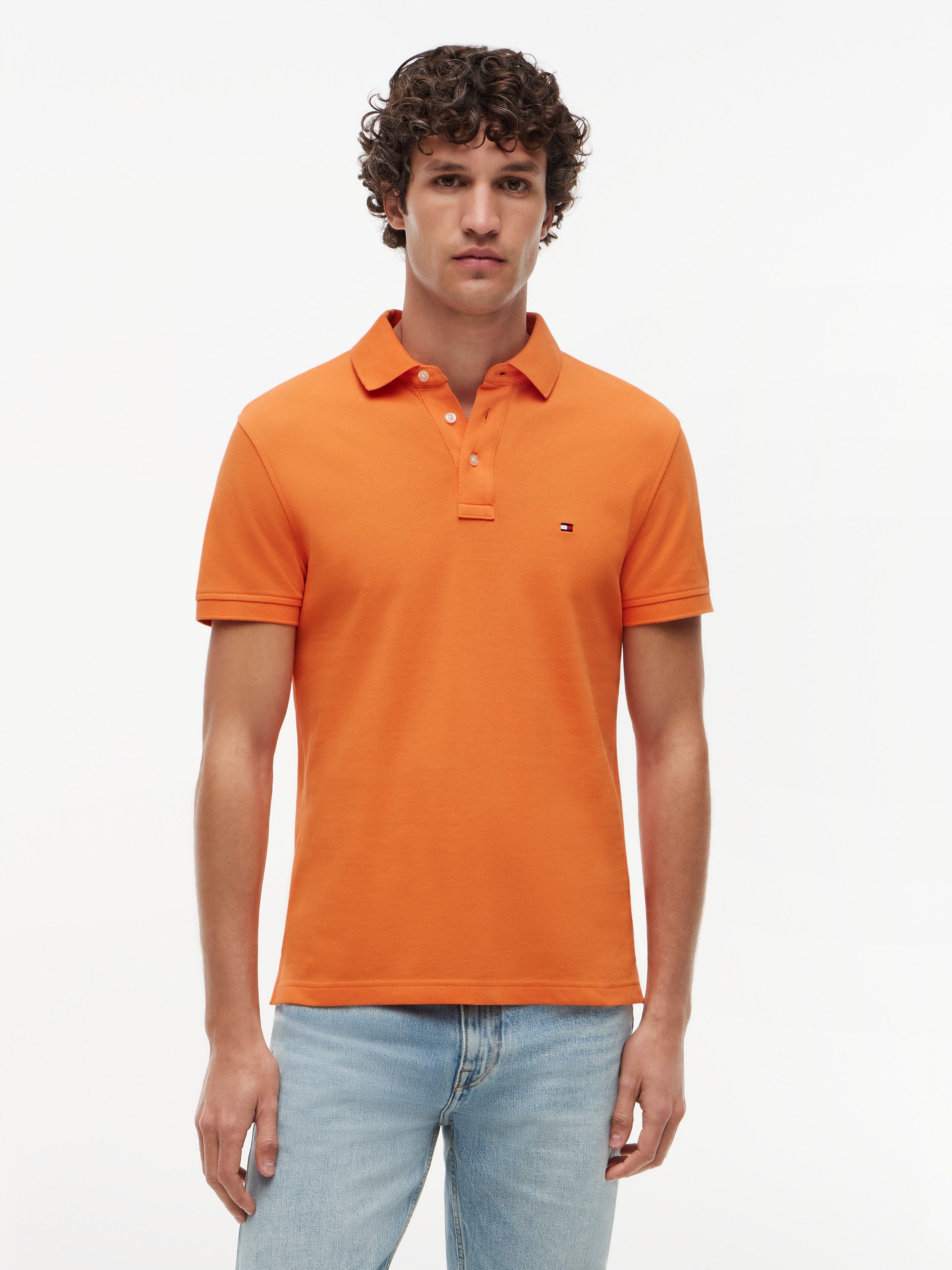 Tommy Hilfiger Poloshirt 1985 SLIM POLO Markenstickerei, aus Baumwoll-Piqué