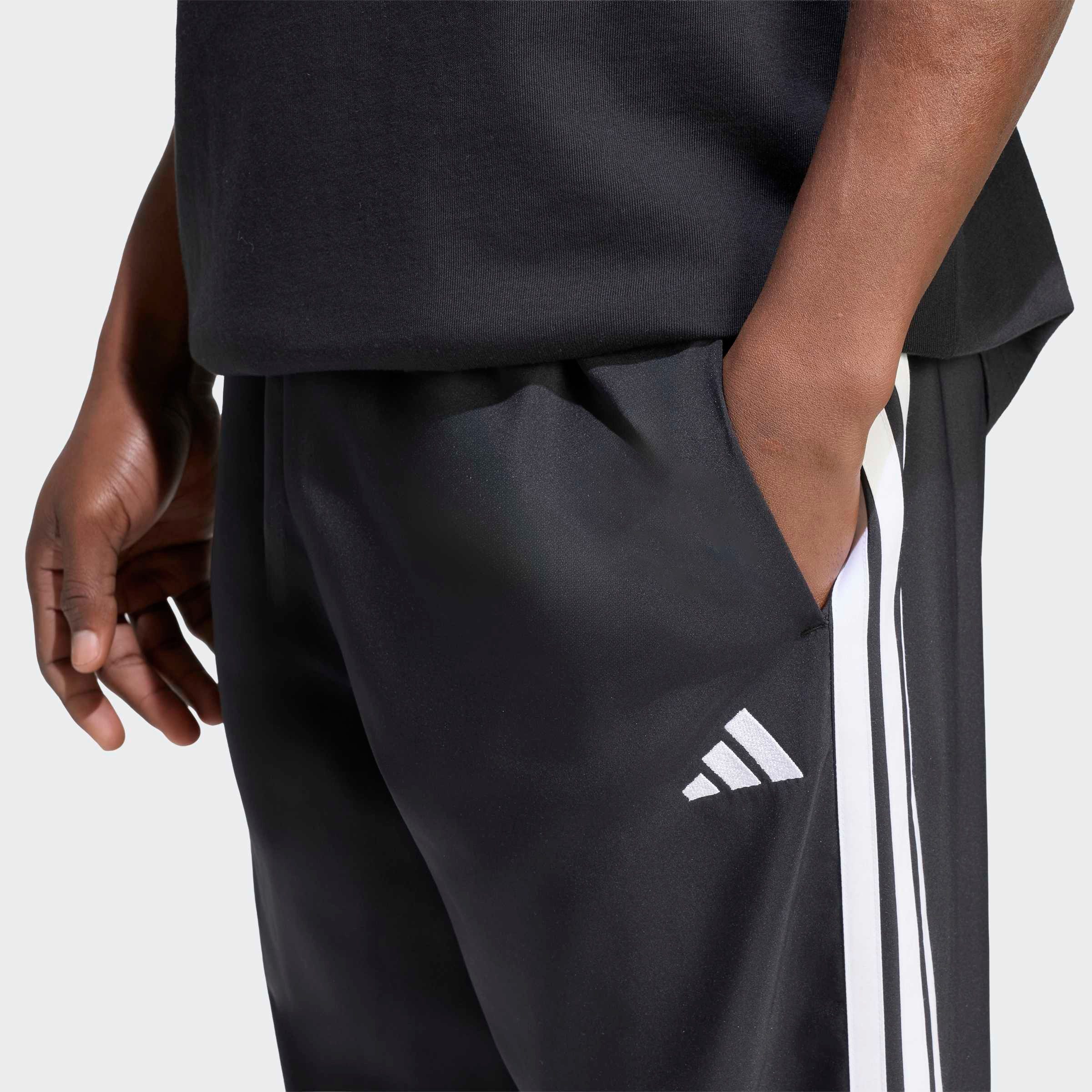 adidas Sportswear Sporthose ESSENTIALS 3-STREIFEN STANFORD LITE WOVEN TAPERED OPEN HEM