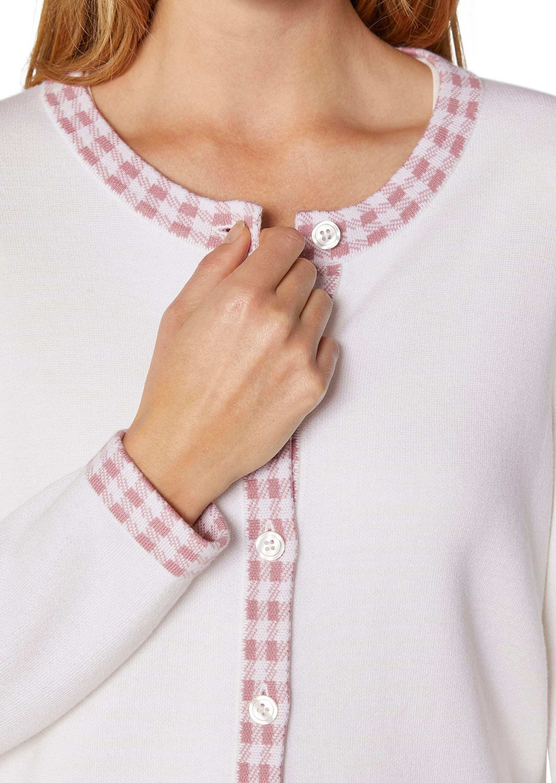 MADELEINE Strickjacke Strickjacke mit Vichy-Karo-Akzenten