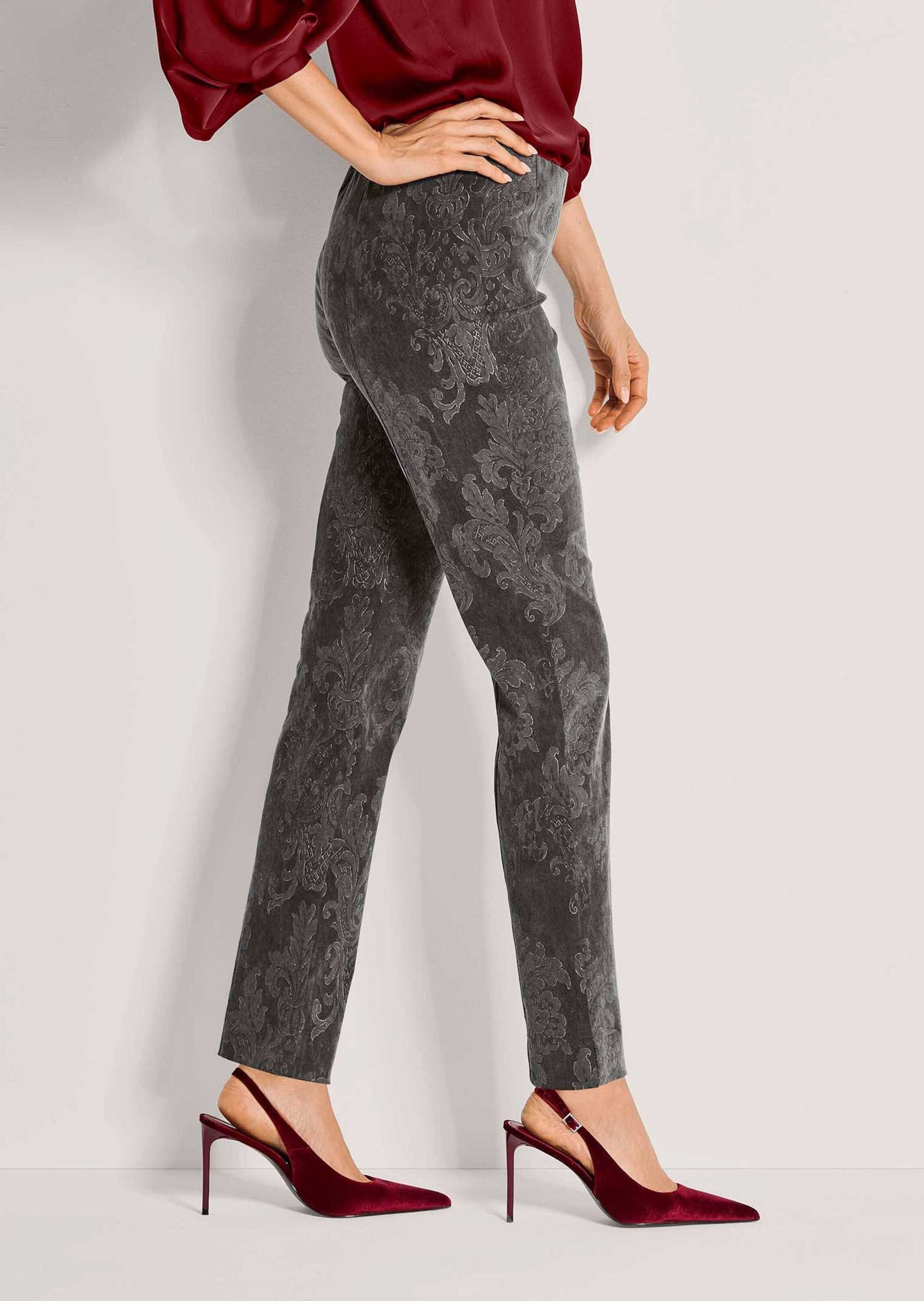 MADELEINE Leggings Kurzgröße: Komfortable Damenhose mit Allover-Print Baumwollhose mit Paisley-Print, elastischer Bund, weicher Stoff