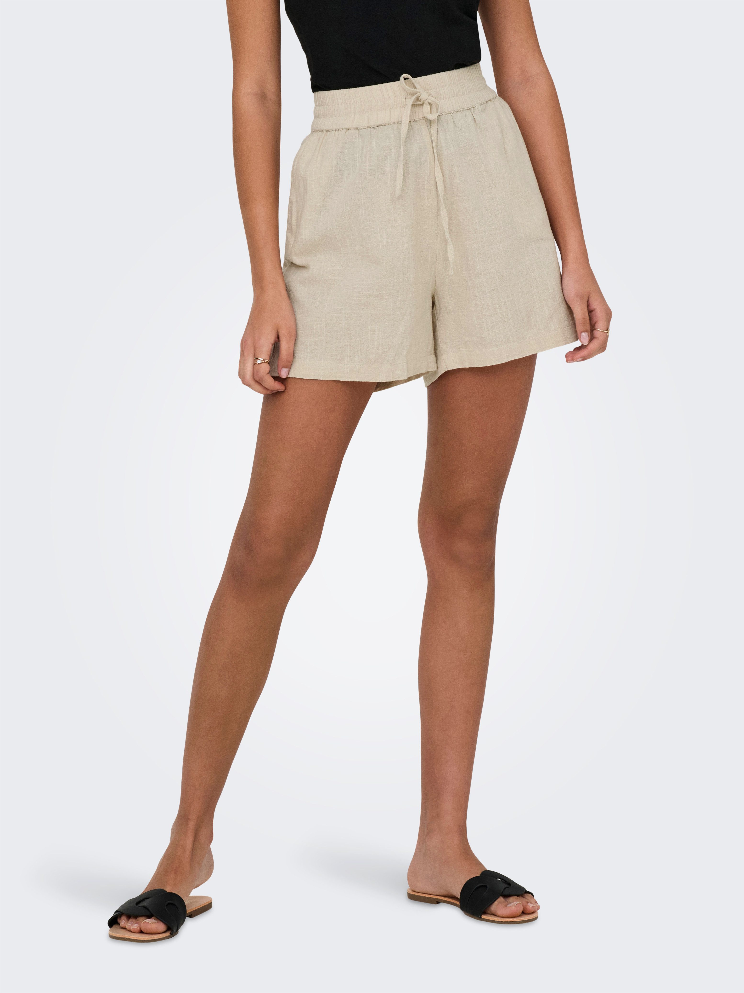 ONLY Shorts ONLTIZANA STRING COTTON SHORTS WVN günstig online kaufen