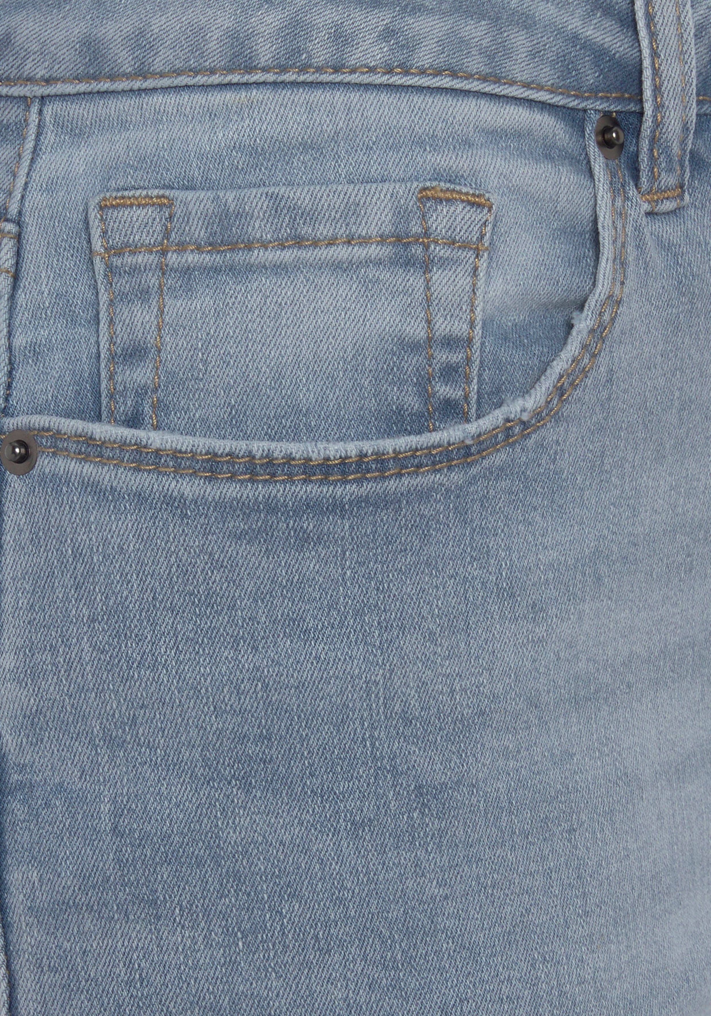 Elbsand Slim-fit-Jeans mit Logodruck, schmale Passform, softe Denimqualität – Bild 5 von 5