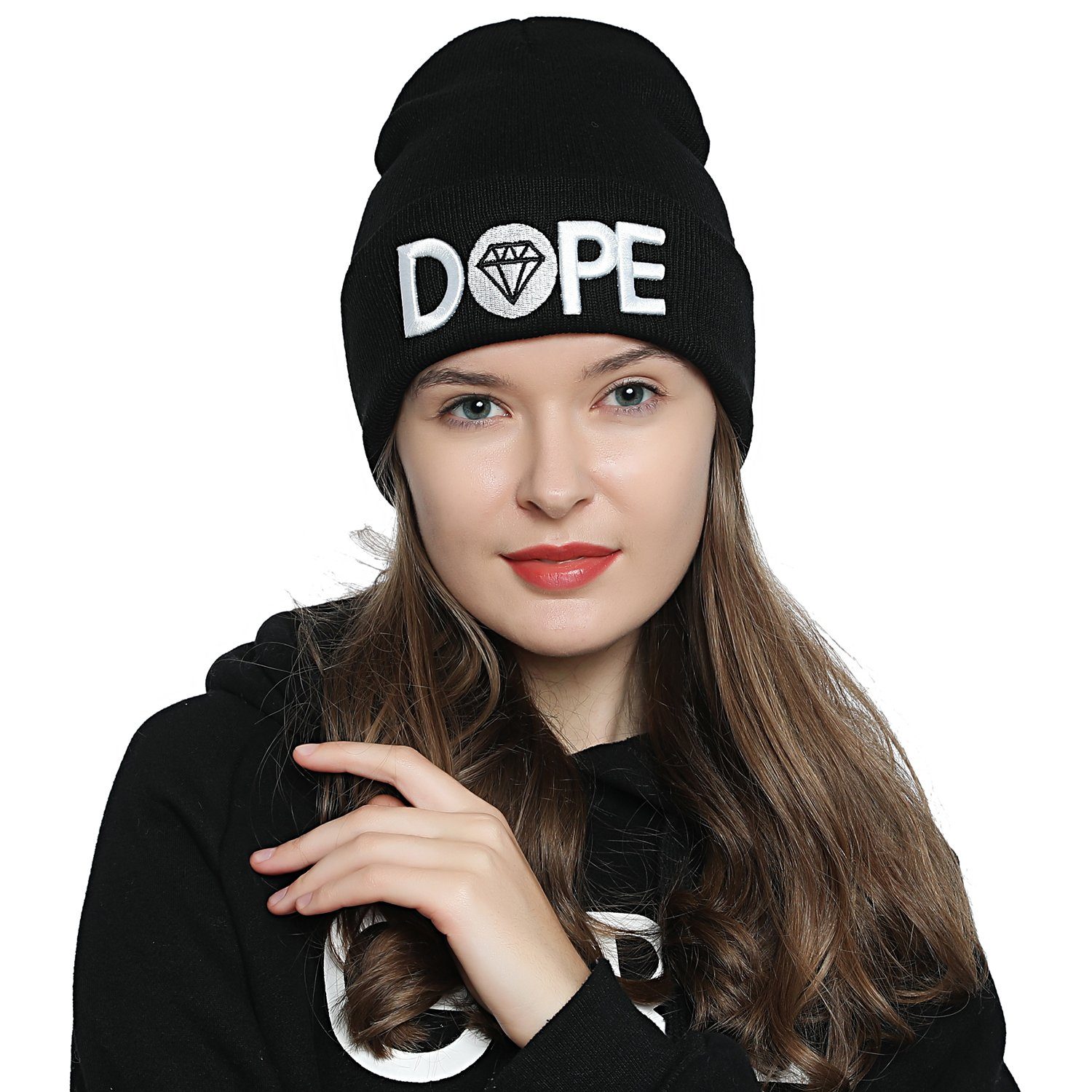 "DOPE" - schwarz DonDon mit coolem 1-St) Strickmütze (Packung, Winter Krempe Beanie Stylische Damen Beanie Wintermütze, mit Statement-Print,