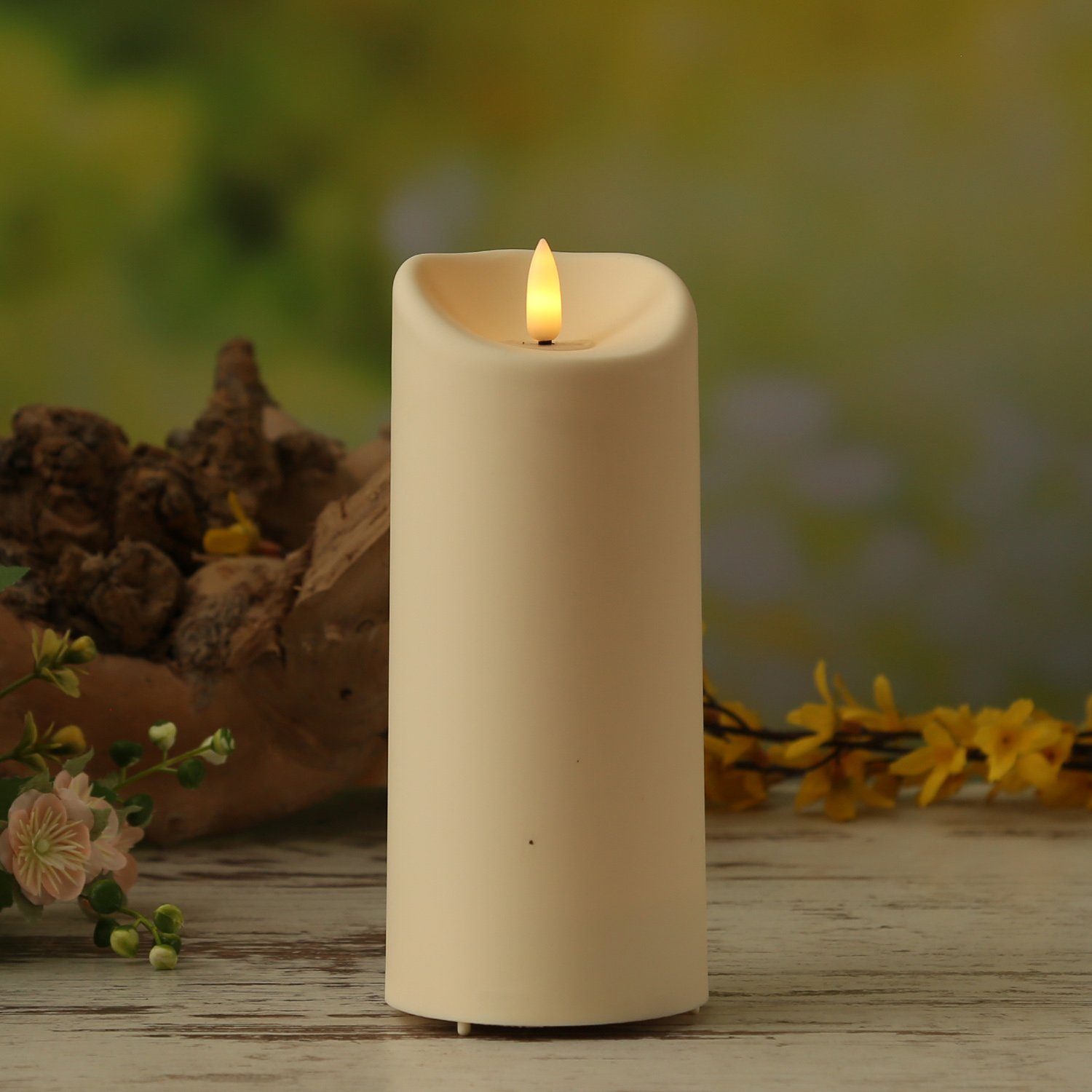 MARELIDA LED-Kerze für Außen Garten Balkon flackernd H: 17,5cm D: 7,5cm Timer creme