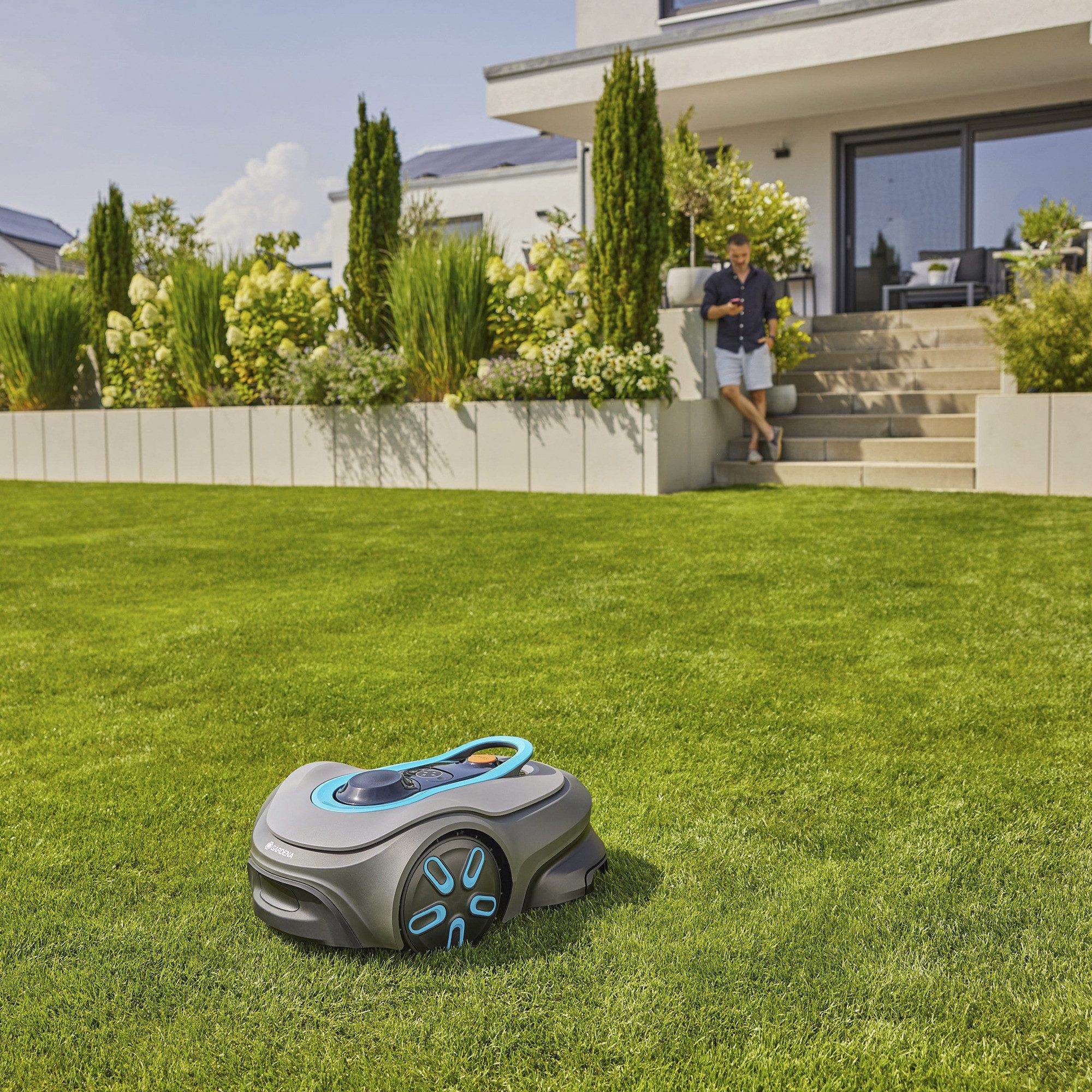 GARDENA robotic lawnmower GARDENA robotic lawnmower smart SILENO free 1,200m² set
