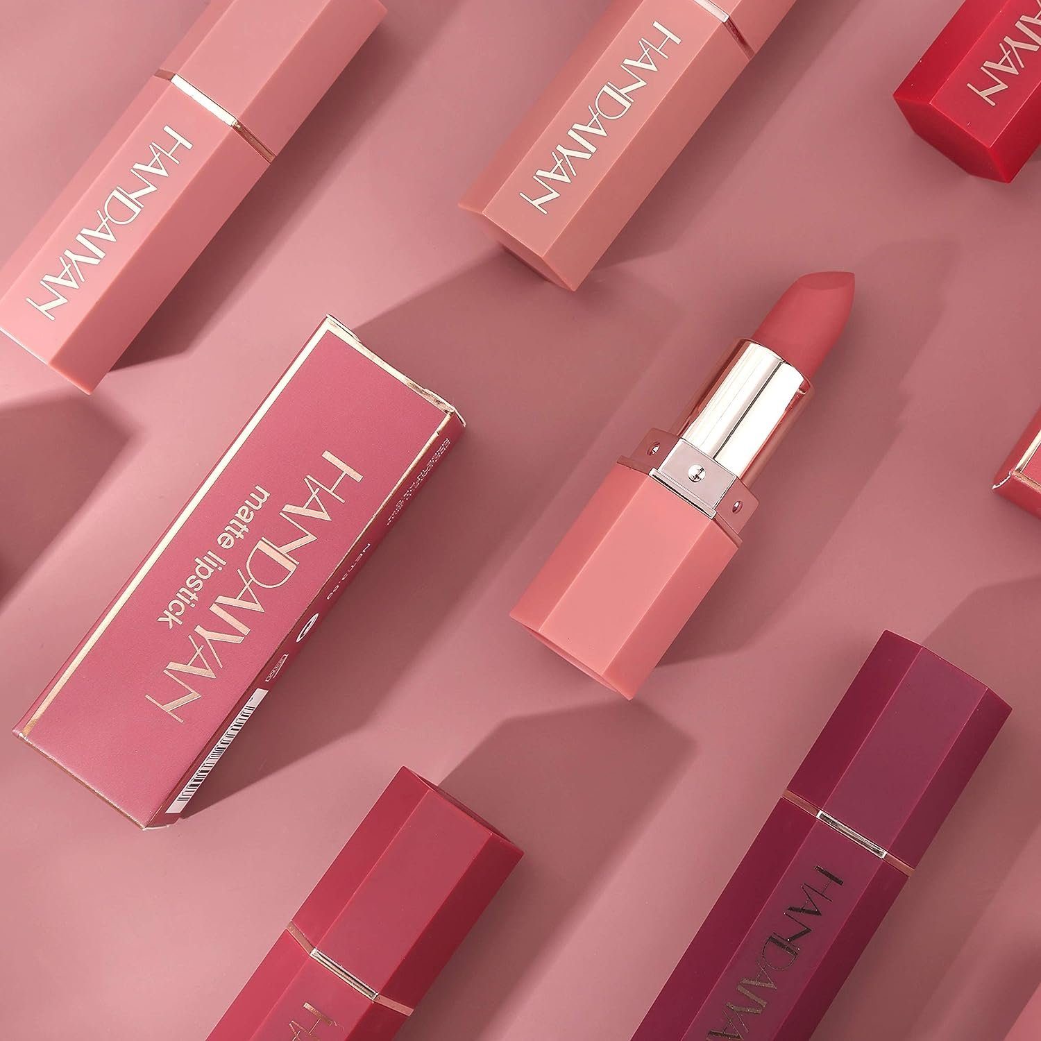 Lipsticks lang Lipstick Lippenstift Samtige anhaltende, glättende Haiaveng Wasserdichte, rote Sexy Pink Lippenstifte Antihaft-Tasse Matte Colors Barbie