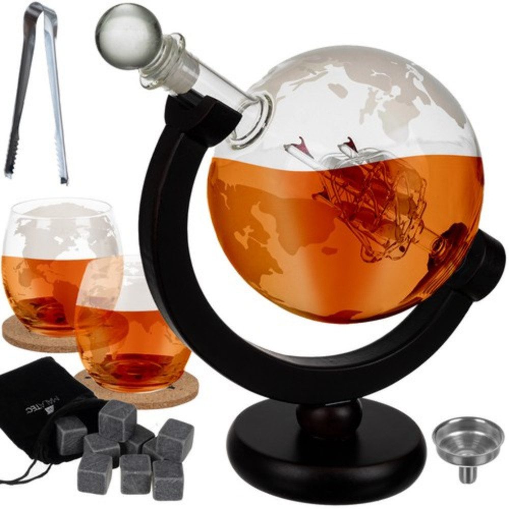 MALATEC Karaffe Globus Whiskyglas, (Whisky-Set, 17-tlg., Geschenkidee), kugelförmige Karaffe, 2 Gläser mit Muster, 2 Korkuntersetzer mit Karte