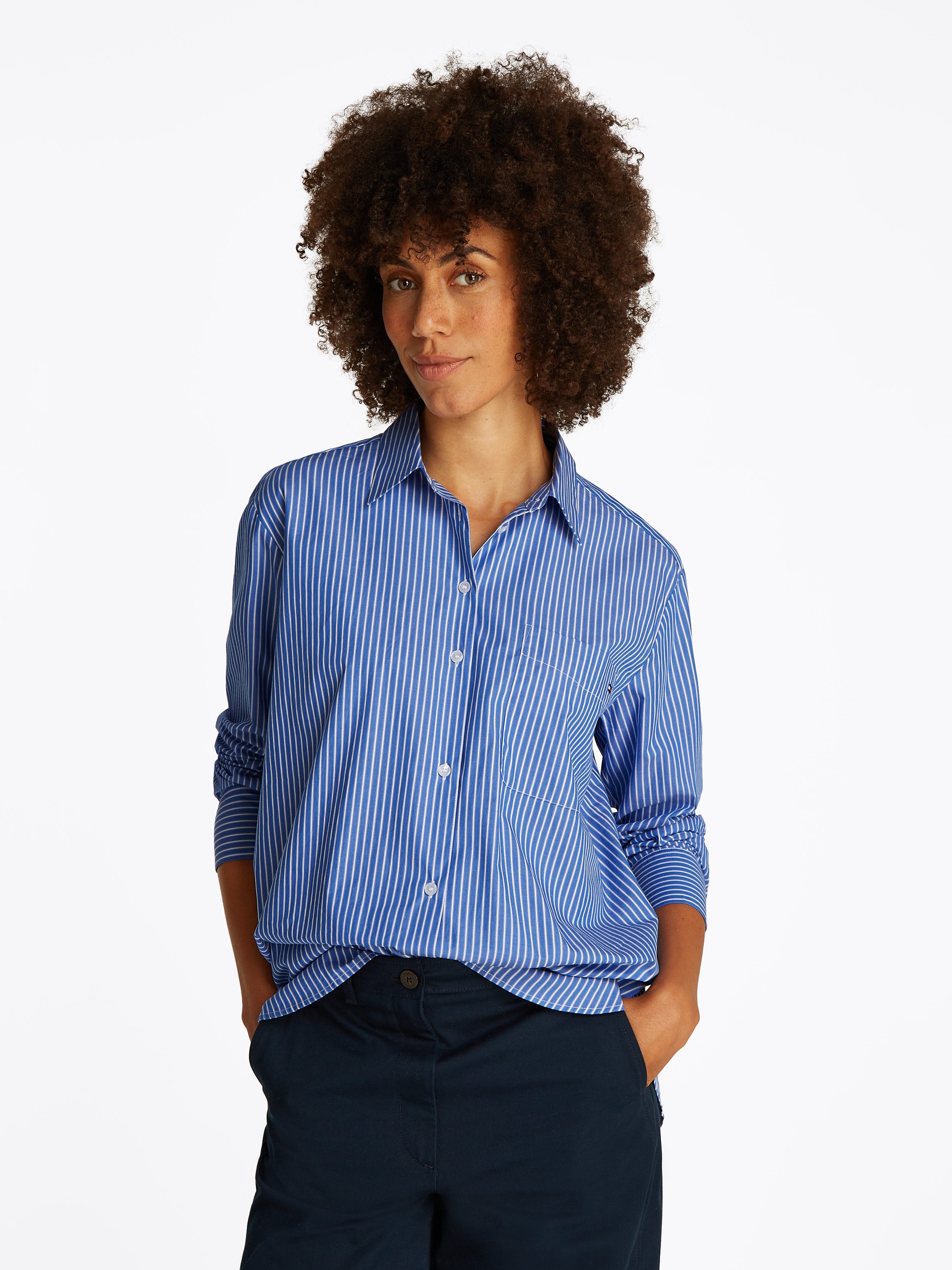 Tommy Hilfiger Hemdbluse "ESS POPLIN EASY FIT SHIRT", Hinten länger geschni günstig online kaufen