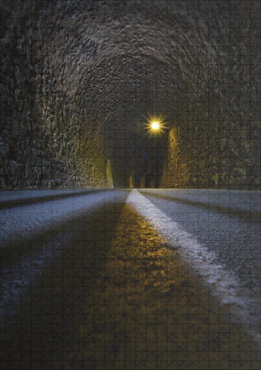 raxxa Puzzle Premium-Puzzle 1000 FSC®, Tunnels", Ende "Licht Puzzleteile am des