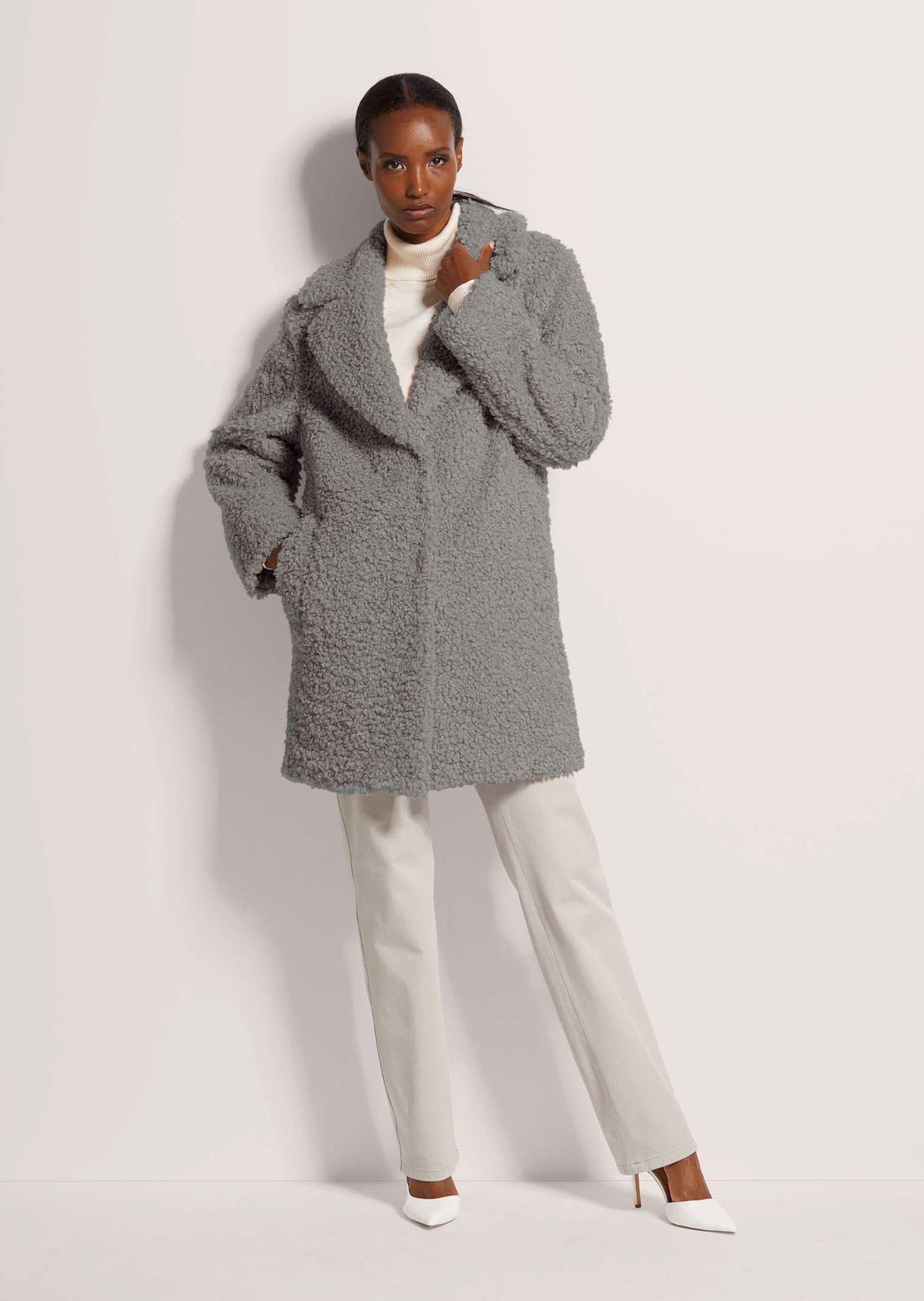 MADELEINE Kurzmantel Flauschiger Webpelz mit Reverskragen Teddymantel mit Taschen, leicht gefüttert, verdeckte Knöpfe