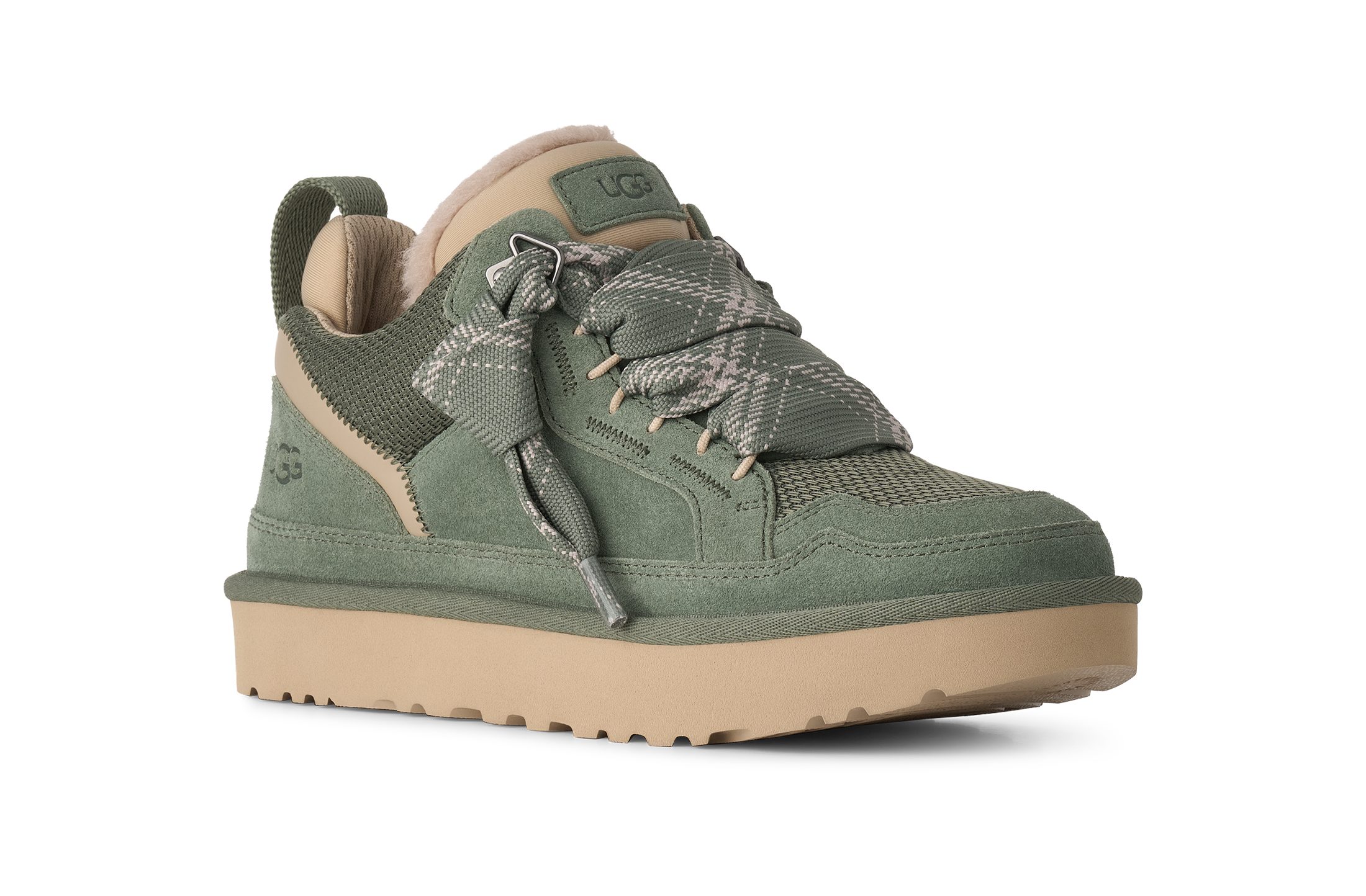 UGG W LOWMEL Sneaker Schnürboots, lässiger Winter Sneaker mit auffälligen Schnürsenkeln