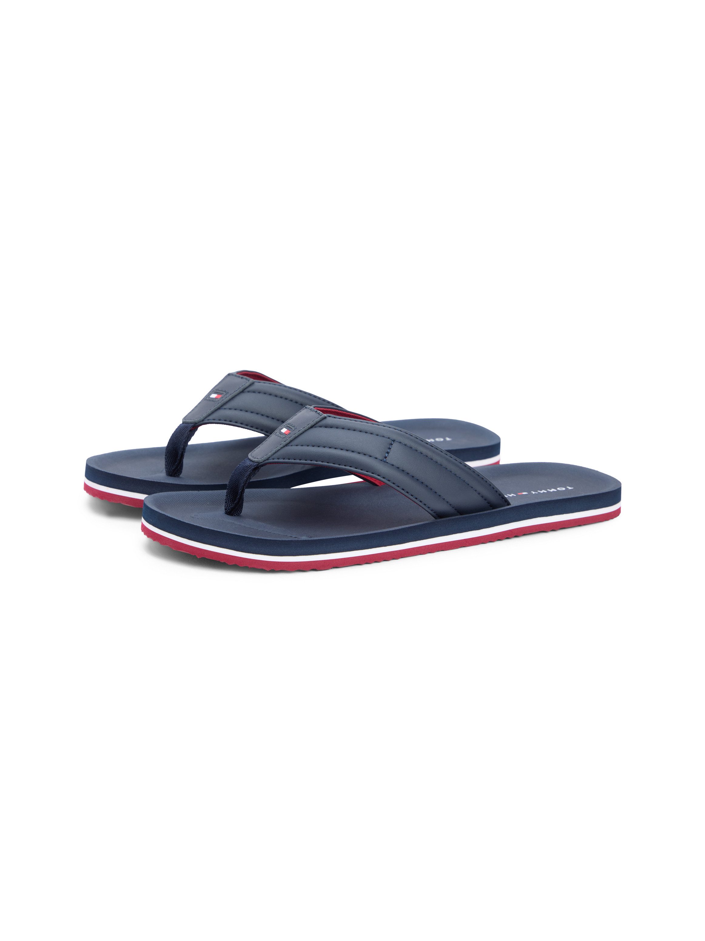 Tommy Hilfiger HILFIGER PADDED BEACH SANDAL Zehentrenner Sommerschuh, Flats, Strandschuh mit Ziersteppung