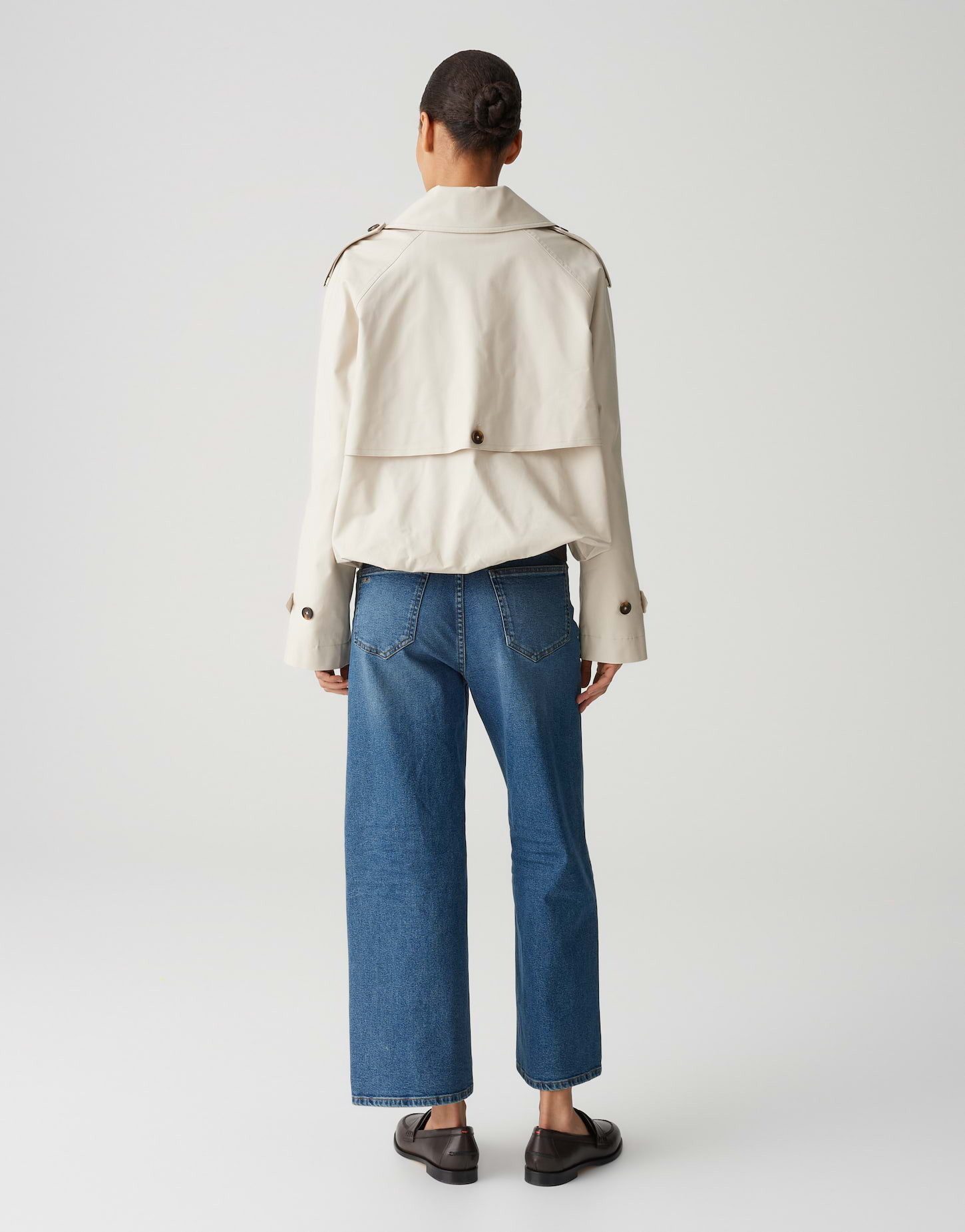 OPUS Trenchcoat HAWENA aus nachhaltigem Baumwollmix geraffter Ballon-Saum, zweireihige Knopfleiste, Schulterriegel