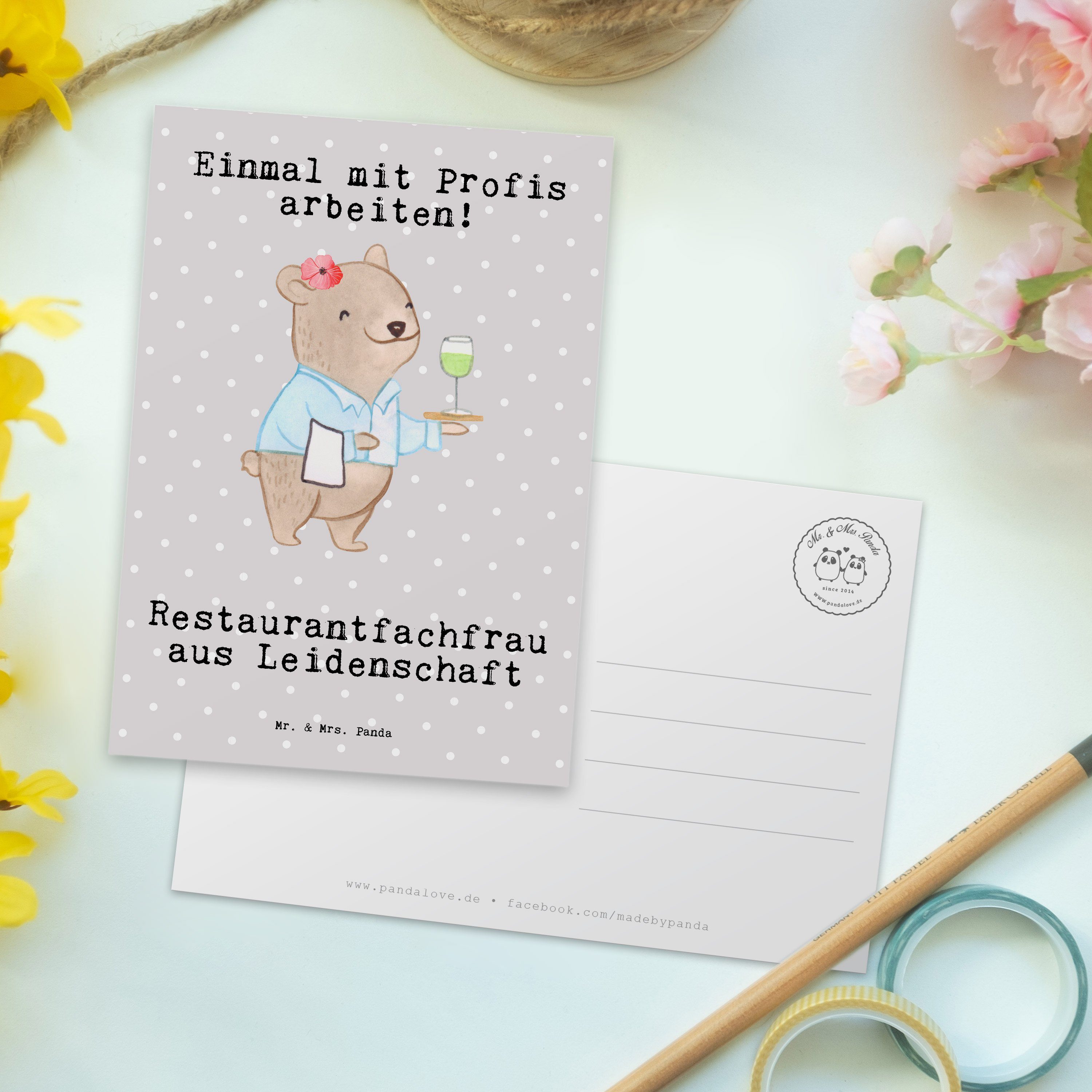 Einlad Restaurantfachfrau Postkarte & Panda - Mr. - Grau Mrs. Leidenschaft Pastell Geschenk, aus