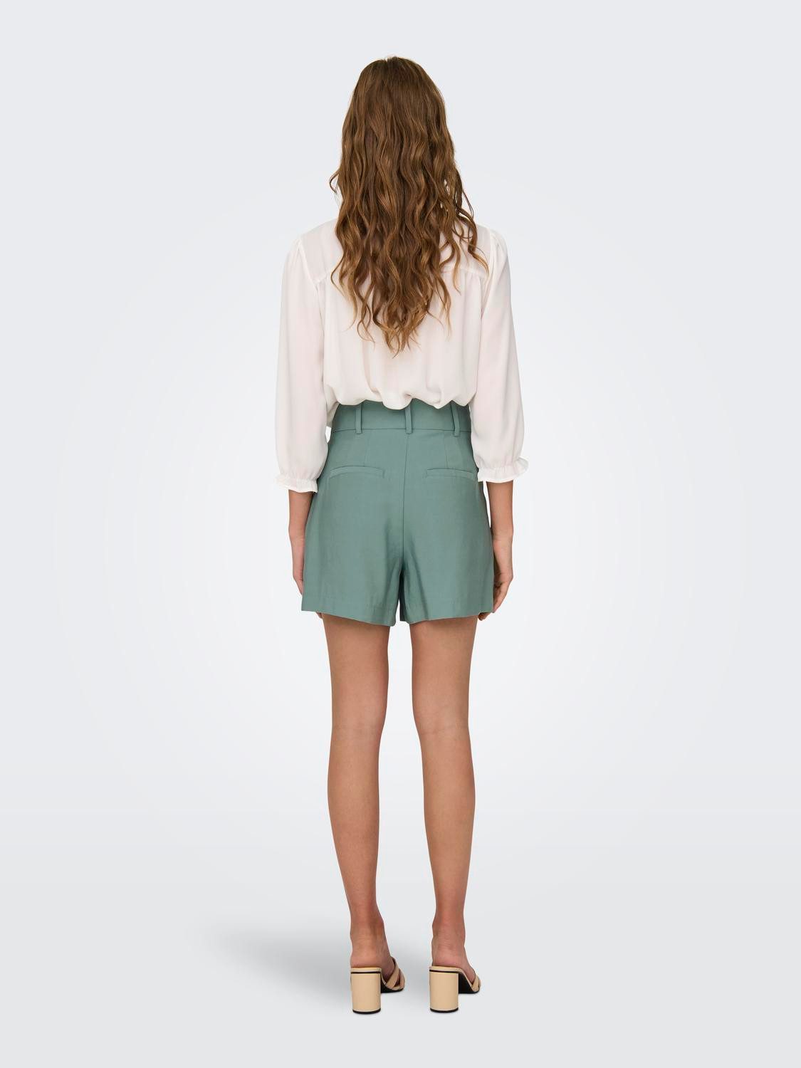 JACQUELINE de YONG Bermudas high Waist Seitentaschen verjüngte Passform JDY günstig online kaufen