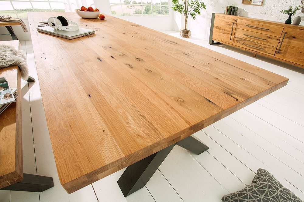 riess-ambiente Esstisch THOR 240cm natur/schwarz - Wildeiche, Holz, geölt, X-Gestell, Metall (Einzelartikel, 1-St), Industrial Design für Esszimmer – ideal für bis zu 12 Personen