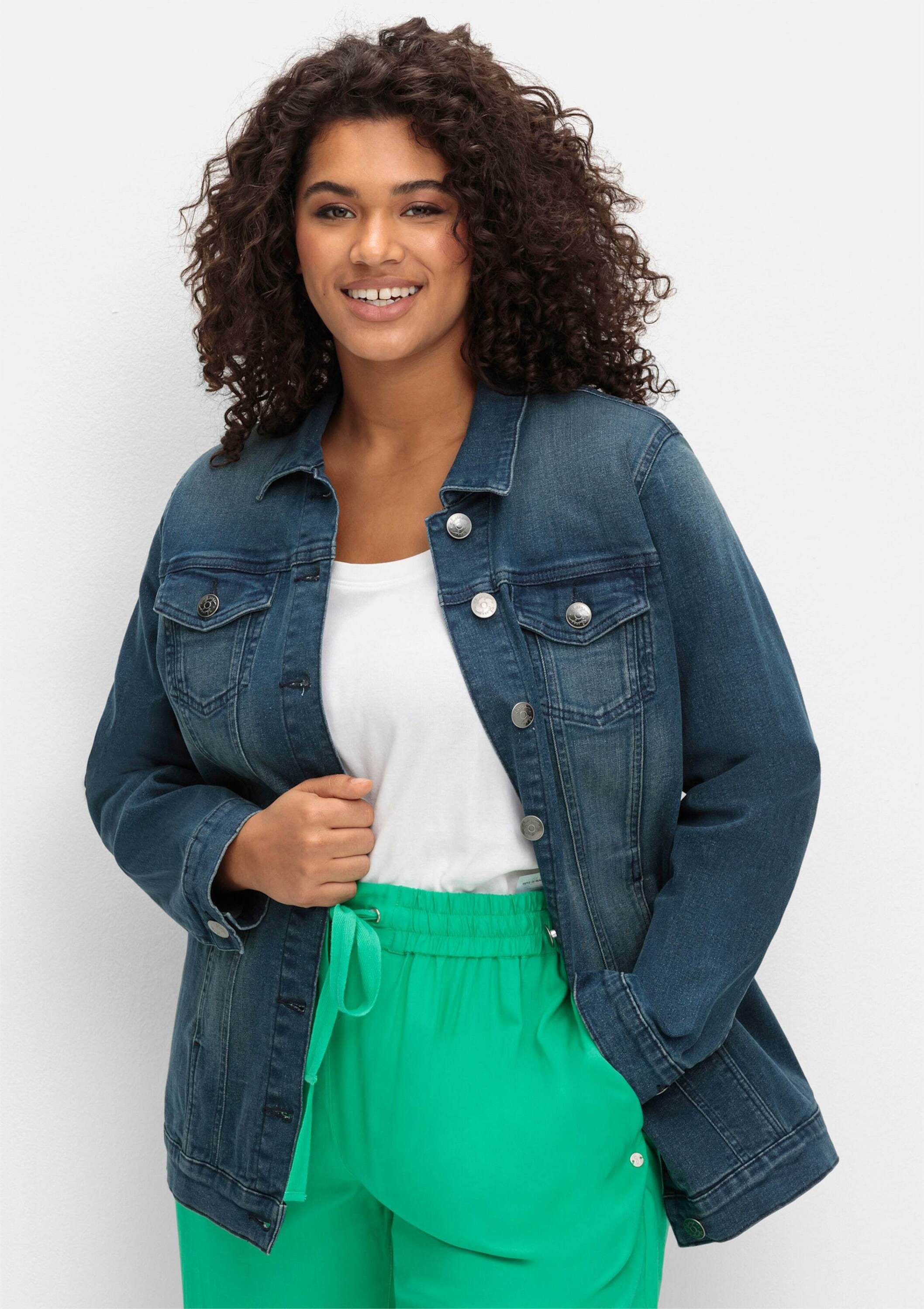 Sheego Winterjacke Jeansjacke Langarm in längerer, taillierter Form – Bild 3 von 5