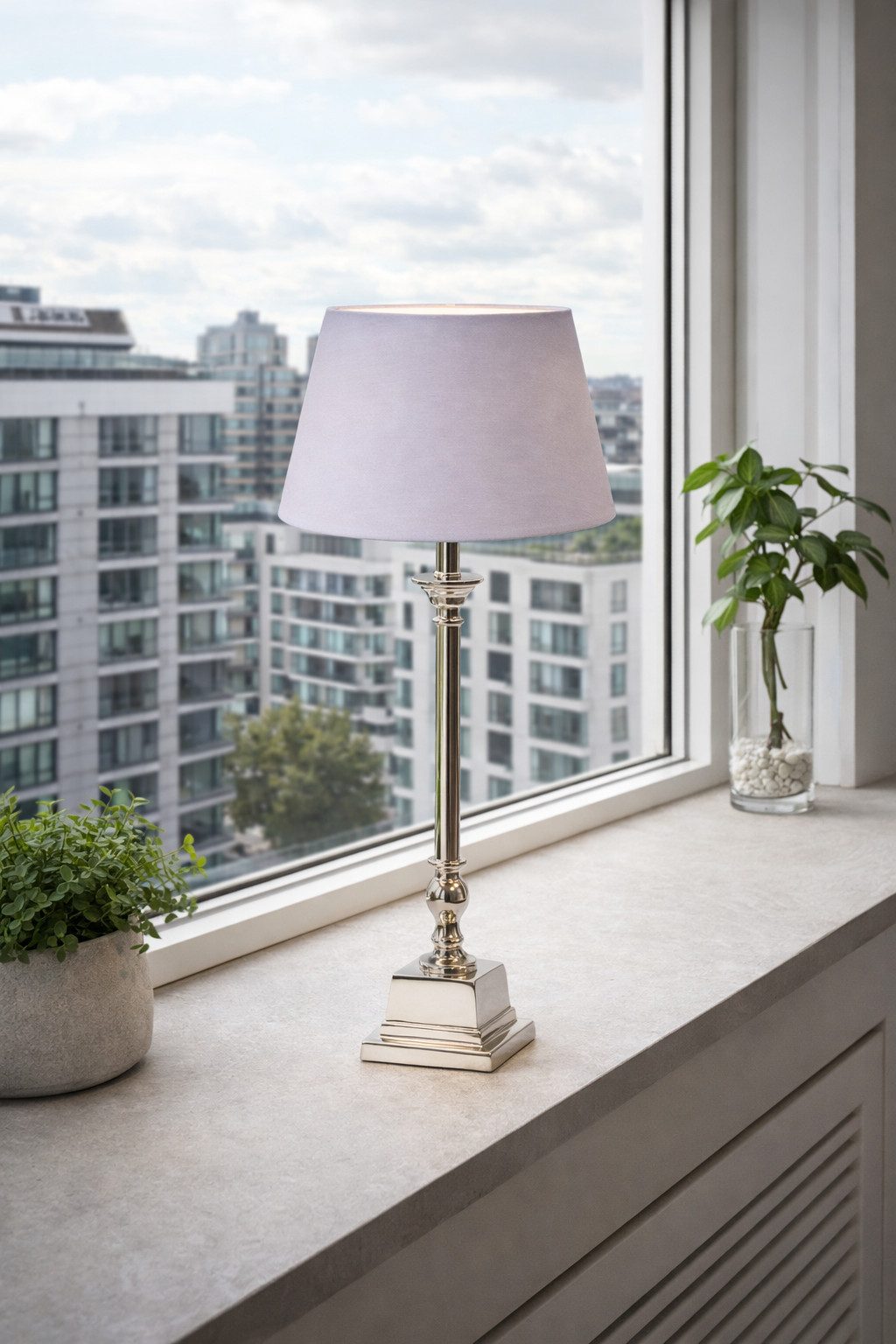 AMBIENTE-LEBENSART.DE Lampenschirm Lampenschirm oval hell grau edel für Tischlampen Stehlampen Ø 30cm