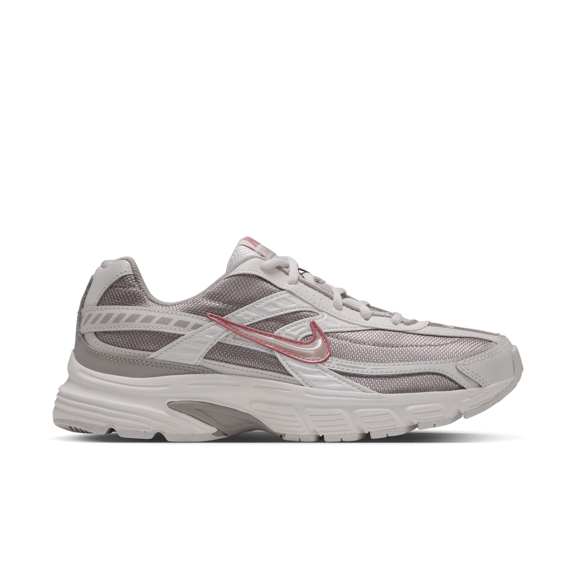 Nike Sportswear Initiator Sneaker inspiriert vom Design des Nike P-6000