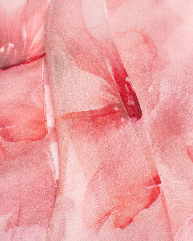MayTree Seidenschal Seidenchiffon Hibiskus rosa 70 x 180 cm, (Stück), Seidentuch 100% Seide, zart und durchsichtig – Bild 4 von 5