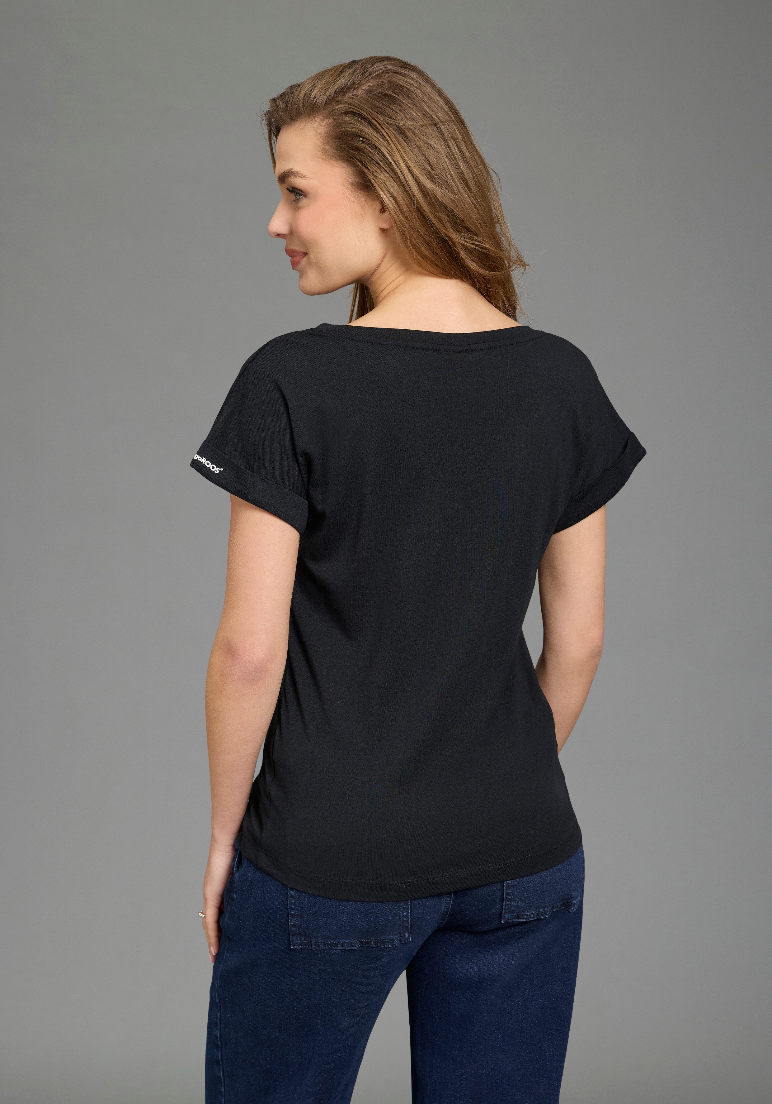 KangaROOS Kurzarmshirt mit süßen Herz-Logodruck
