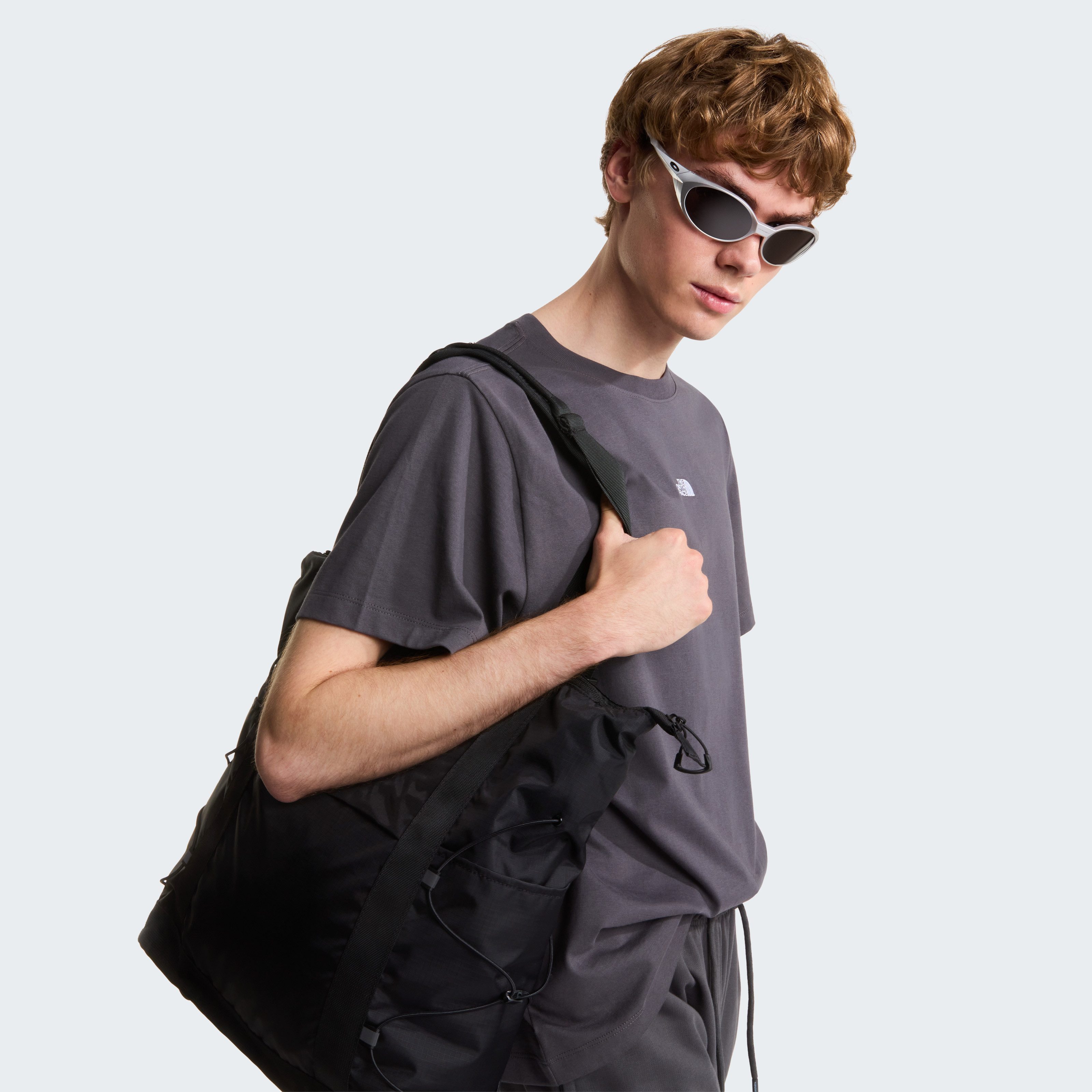 The North Face T-Shirt M ESSENTIAL CENTER LOGO RELAXED SHORT SLEEVE TEE lockere Passform, Kurzarm, für Sportmode und Outdoormode