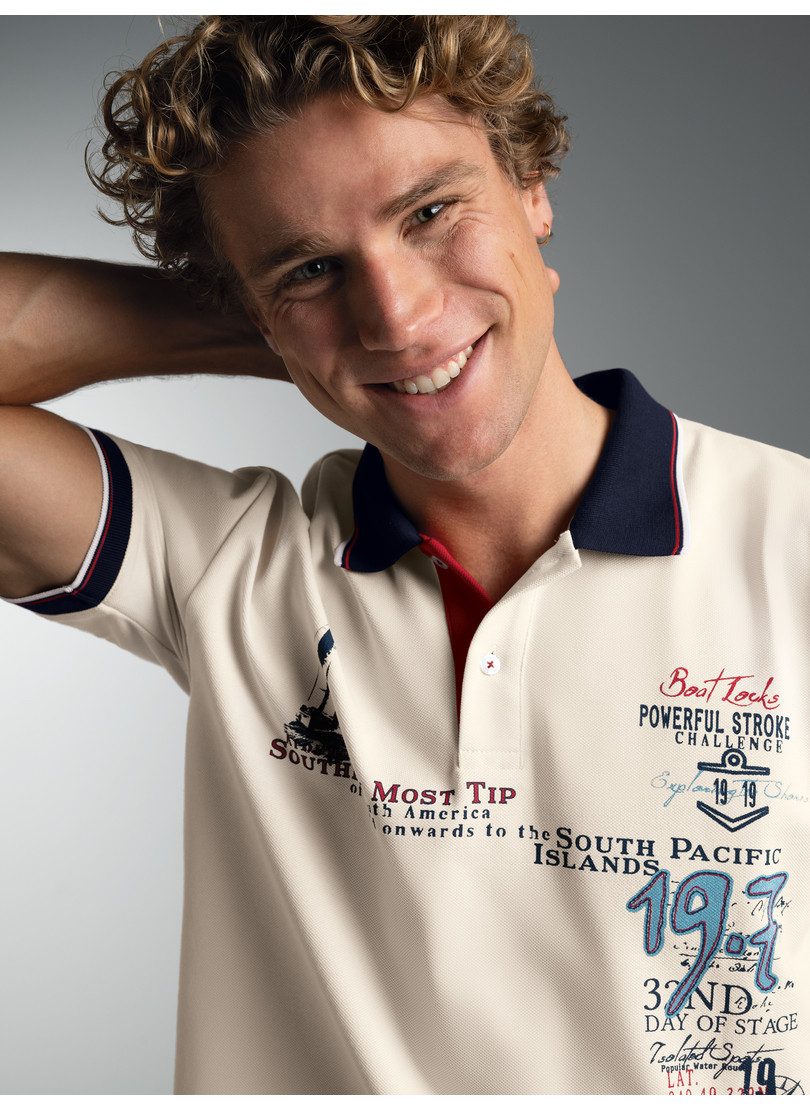 Trigema Poloshirt TRIGEMA Polo Shirt mit Maritimem Print (1-tlg)