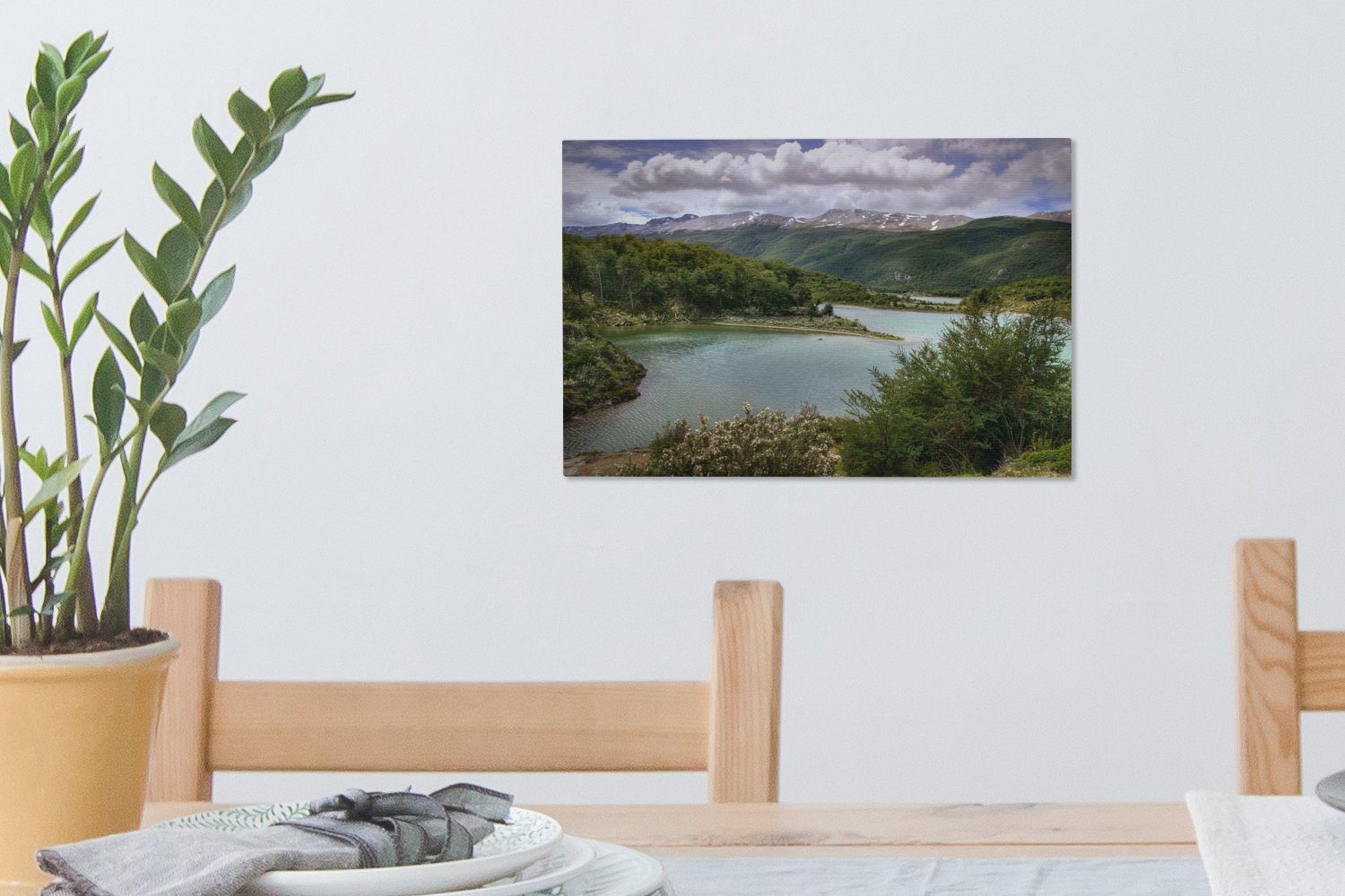 OneMillionCanvasses® Leinwandbild Herrlich St), Leinwandbilder, Natur Feuerland-Nationalparks, des Hügeln in den Aufhängefertig, 30x20 Wanddeko, (1 cm grüne Wandbild