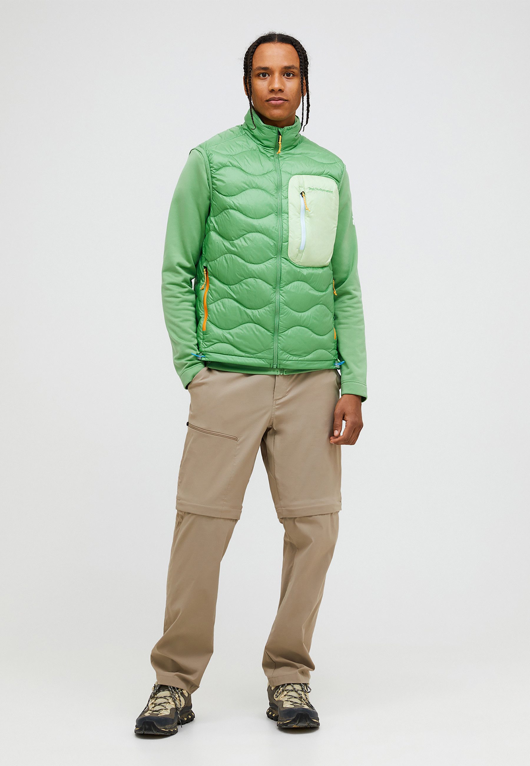 Peak Performance Daunenweste M Helium Utility Lightweight Down Vest mit dezenten Farbdetails