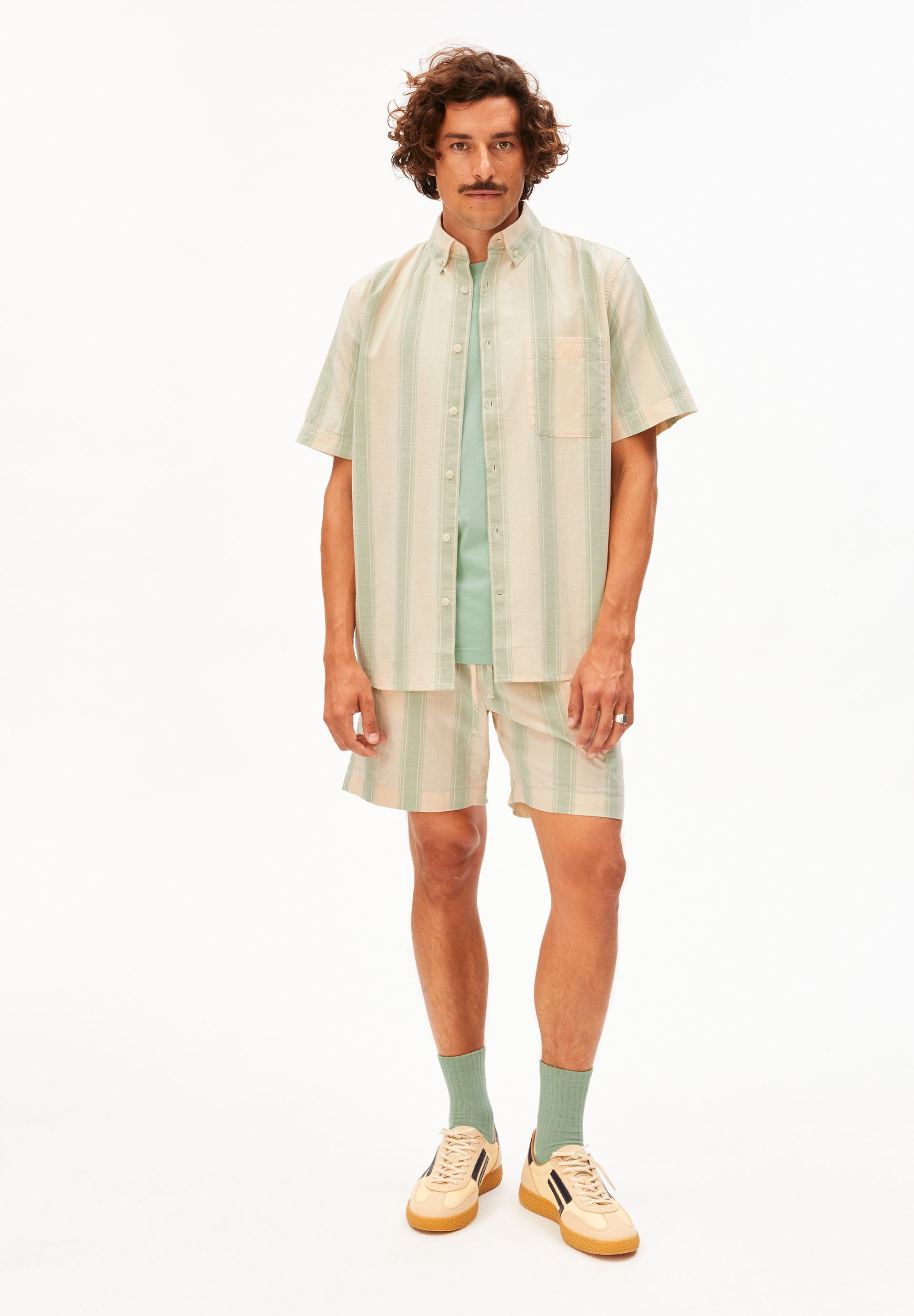 Armedangels Shorts STRIPED Shorts aus 100% Bio-Baumwolle (Regular Fit)