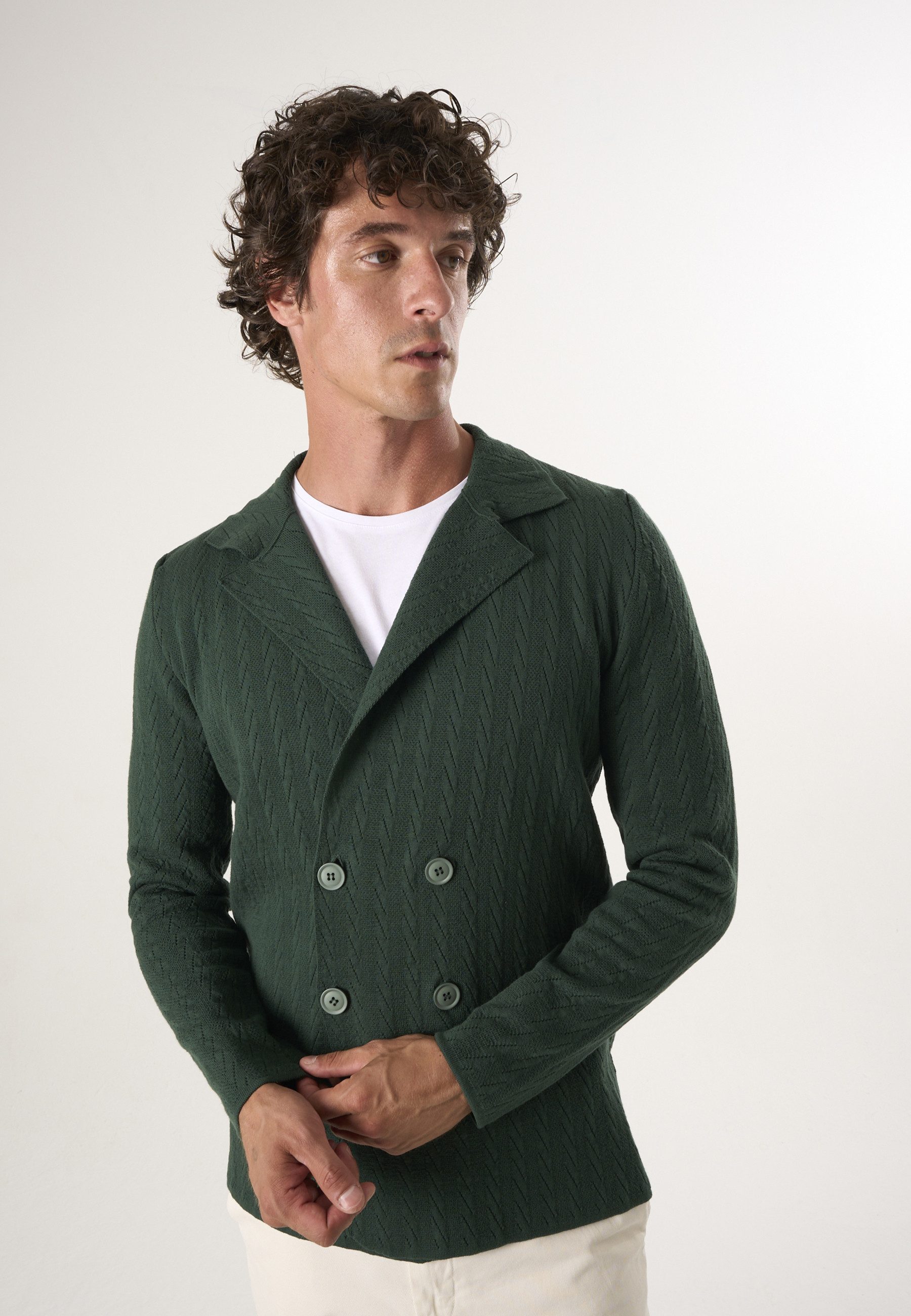 Felix Hardy Strickjacke Cardigan mit gekerbtem Kragen