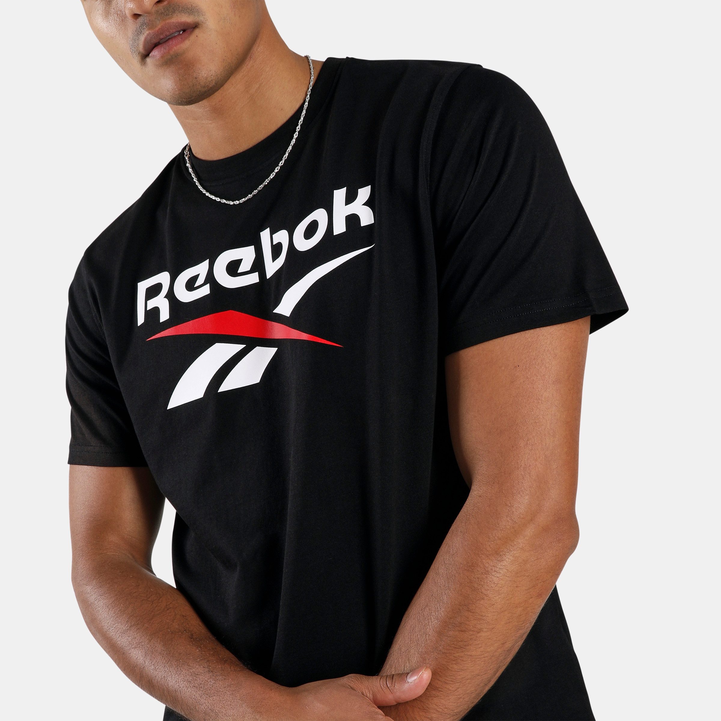 Reebok T-Shirt BRUNO BIG LOGO CREW NECK SS TEE Basic Passform, Kurzarm, sportliches Design, für Laufen und Fitness