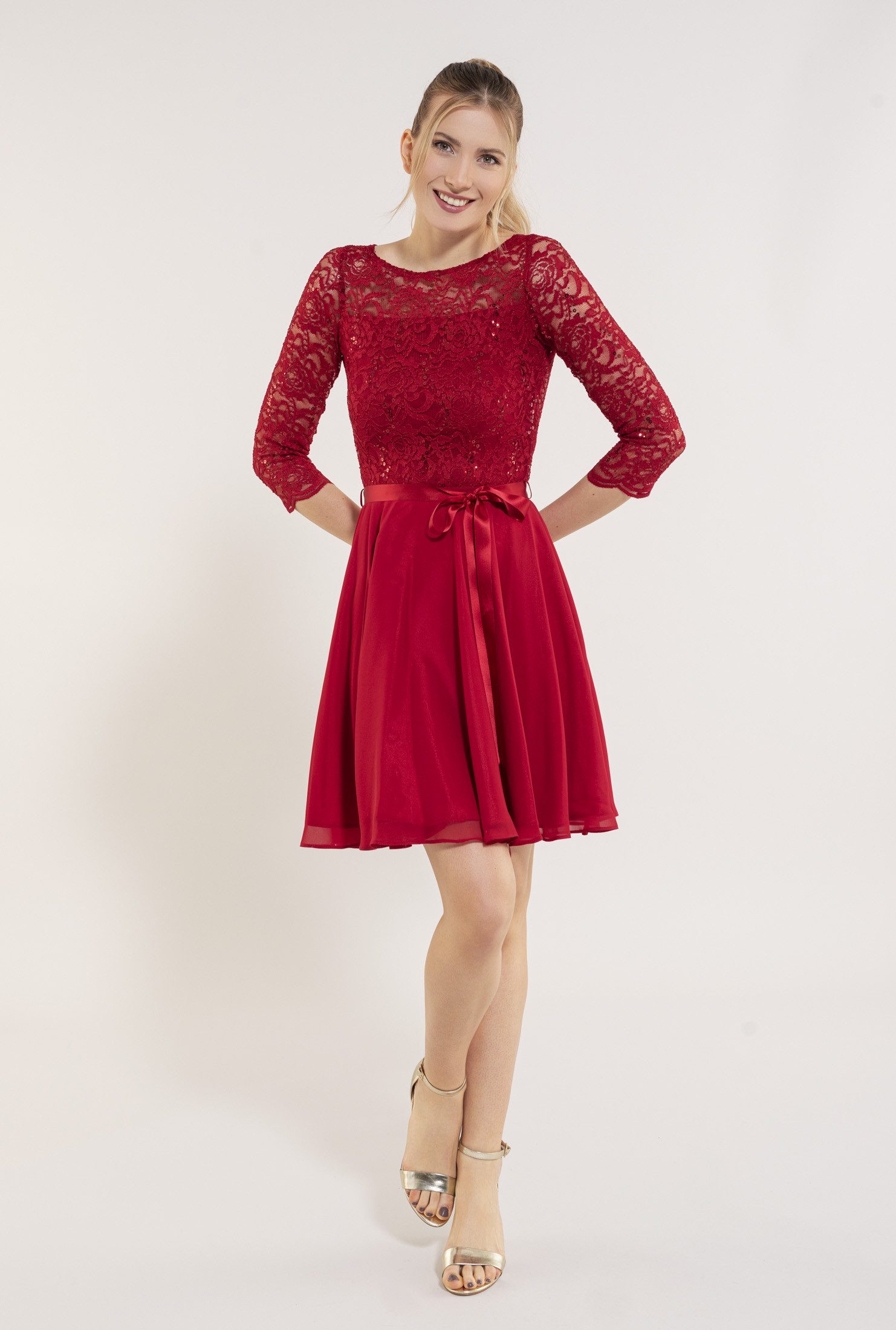 SWING Cocktailkleid Taillierte Passform mit ausgestelltem Rockteil