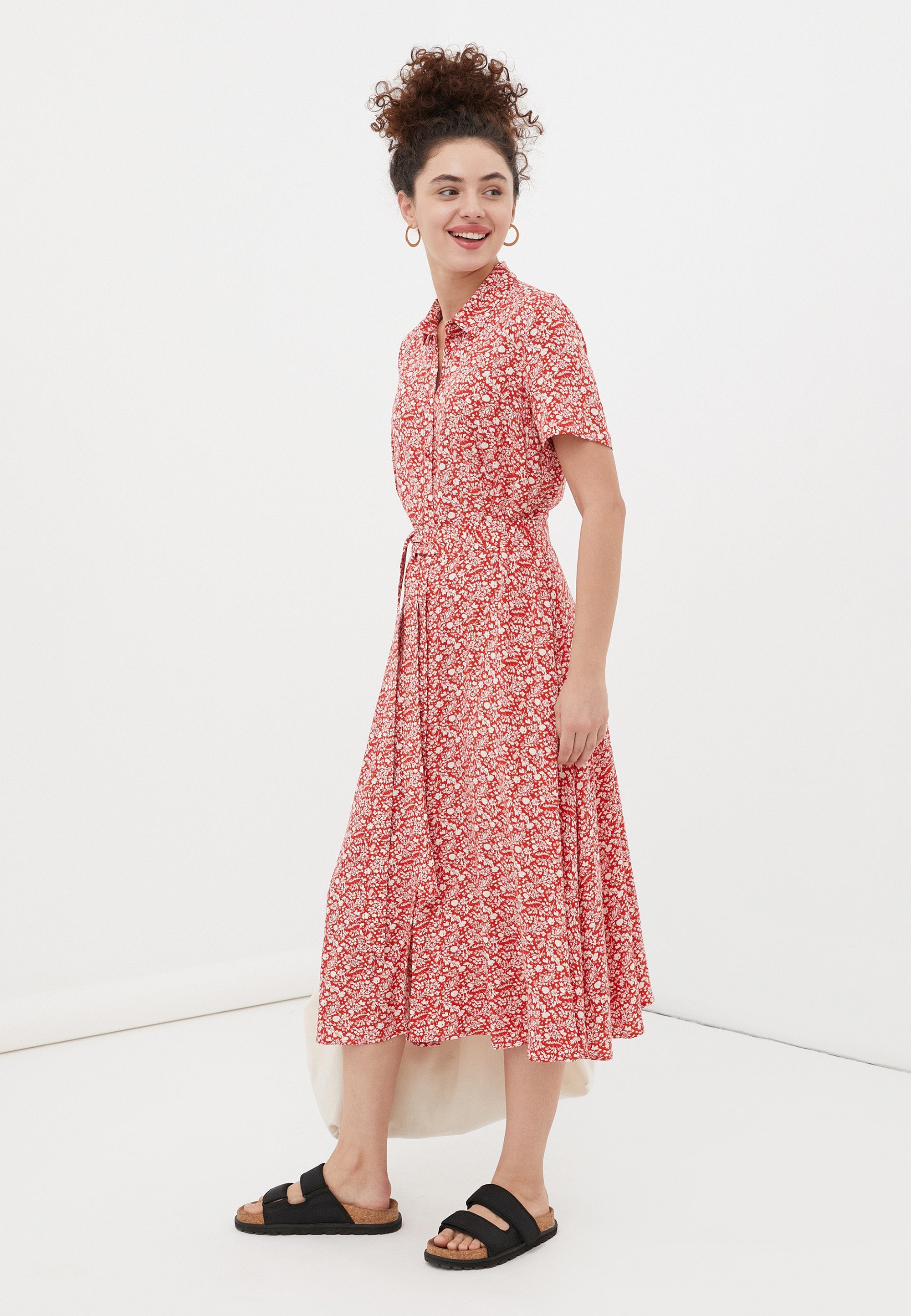 Finn Flare Jerseykleid mit trendigem Blütenprint