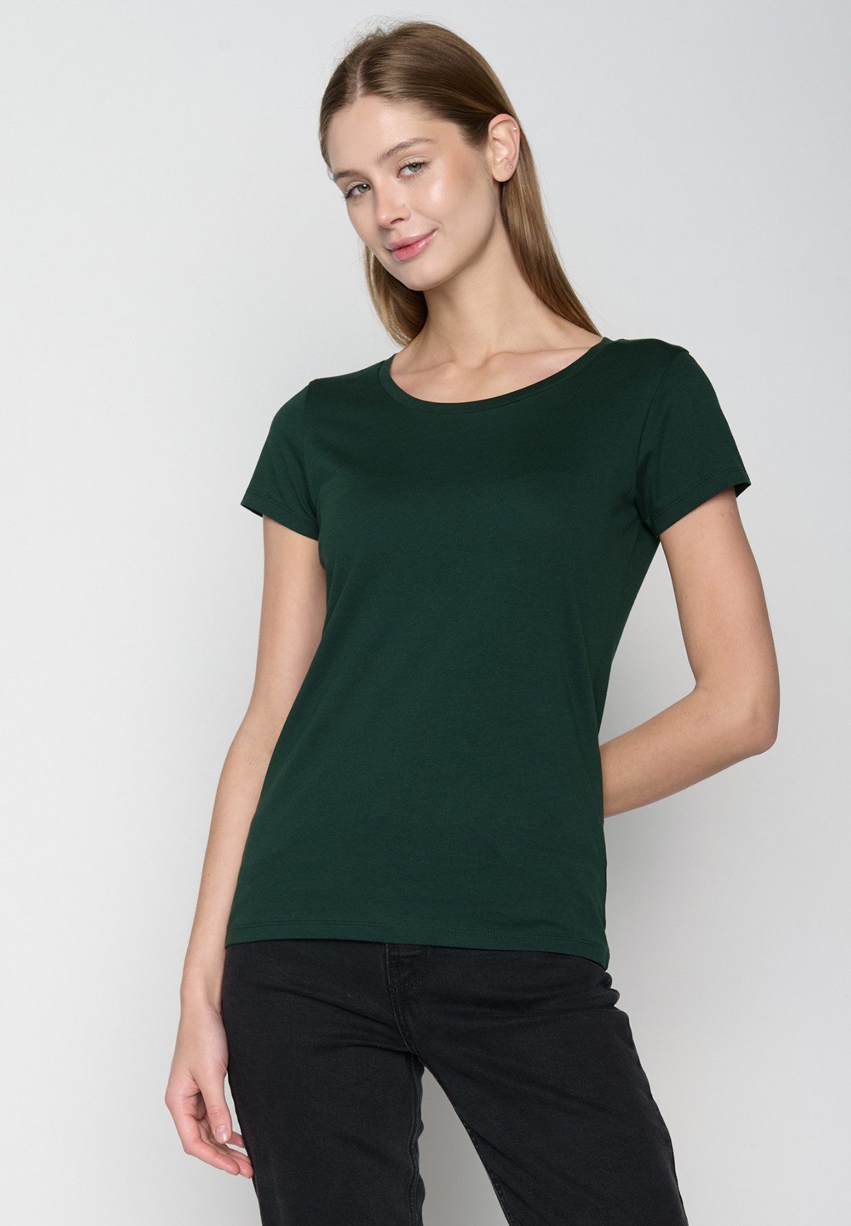 GreenBomb T-Shirt Loves Basic Motiv Basic (1-tlg., 1) figurbetont, leicht tailliert, klassische Kurzärmel
