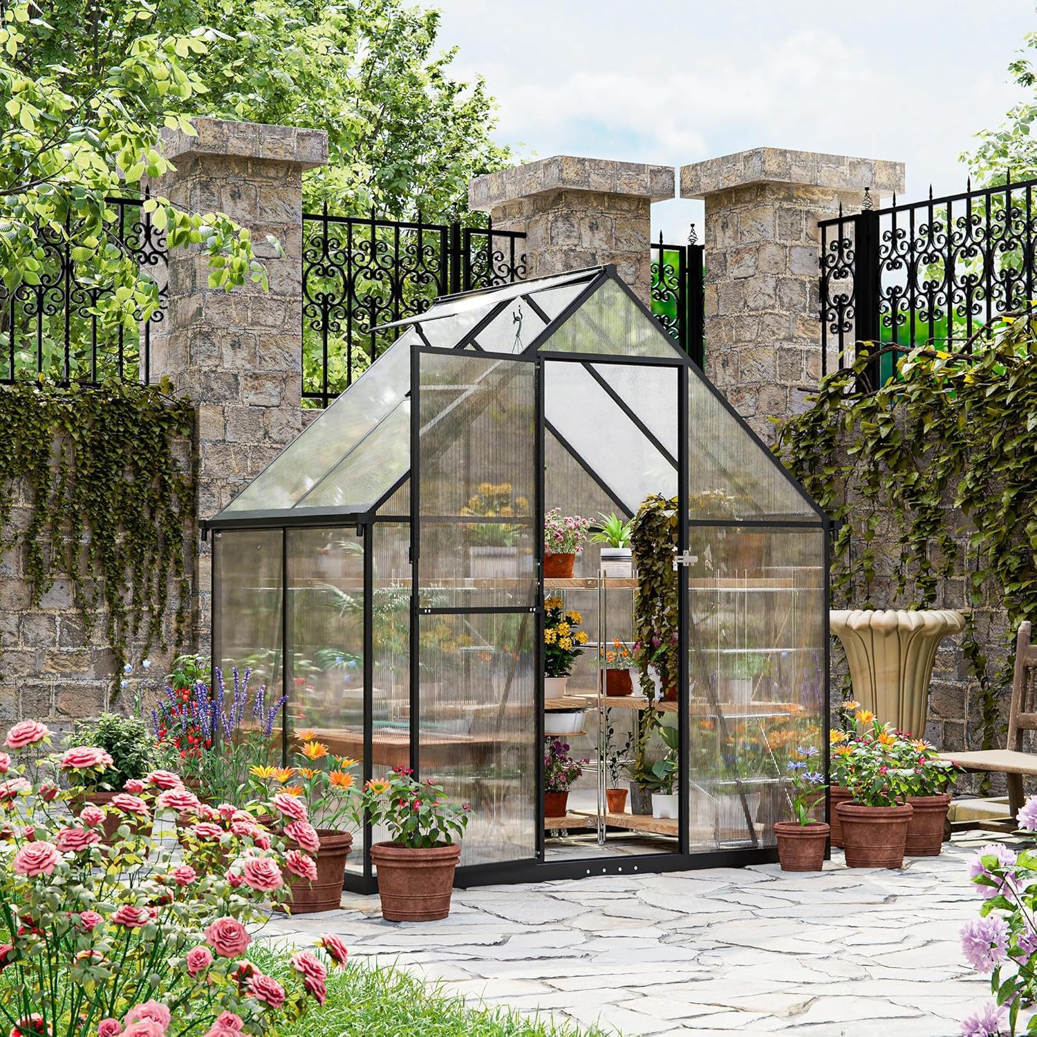 GOTLAND Gewächshaus Polycarbonat Gewächshaus mit abschließbarer Tür, Satteldach, mit Lüftungsfenster & Regenrinnen, Wetterfest für Terrasse & Garten